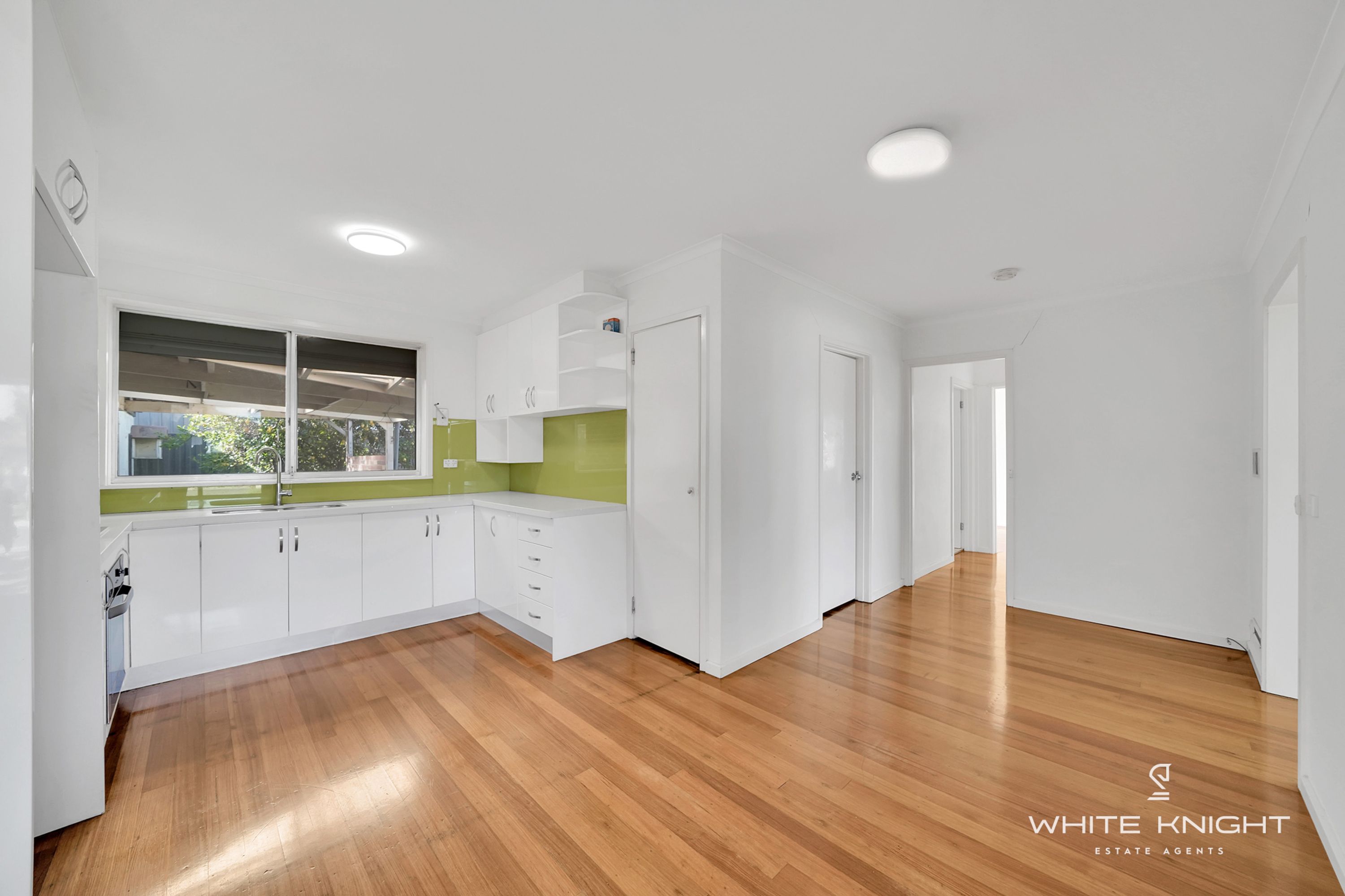10 Larisa Road, St Albans VIC 3021, St Albans - Thumbnail 2