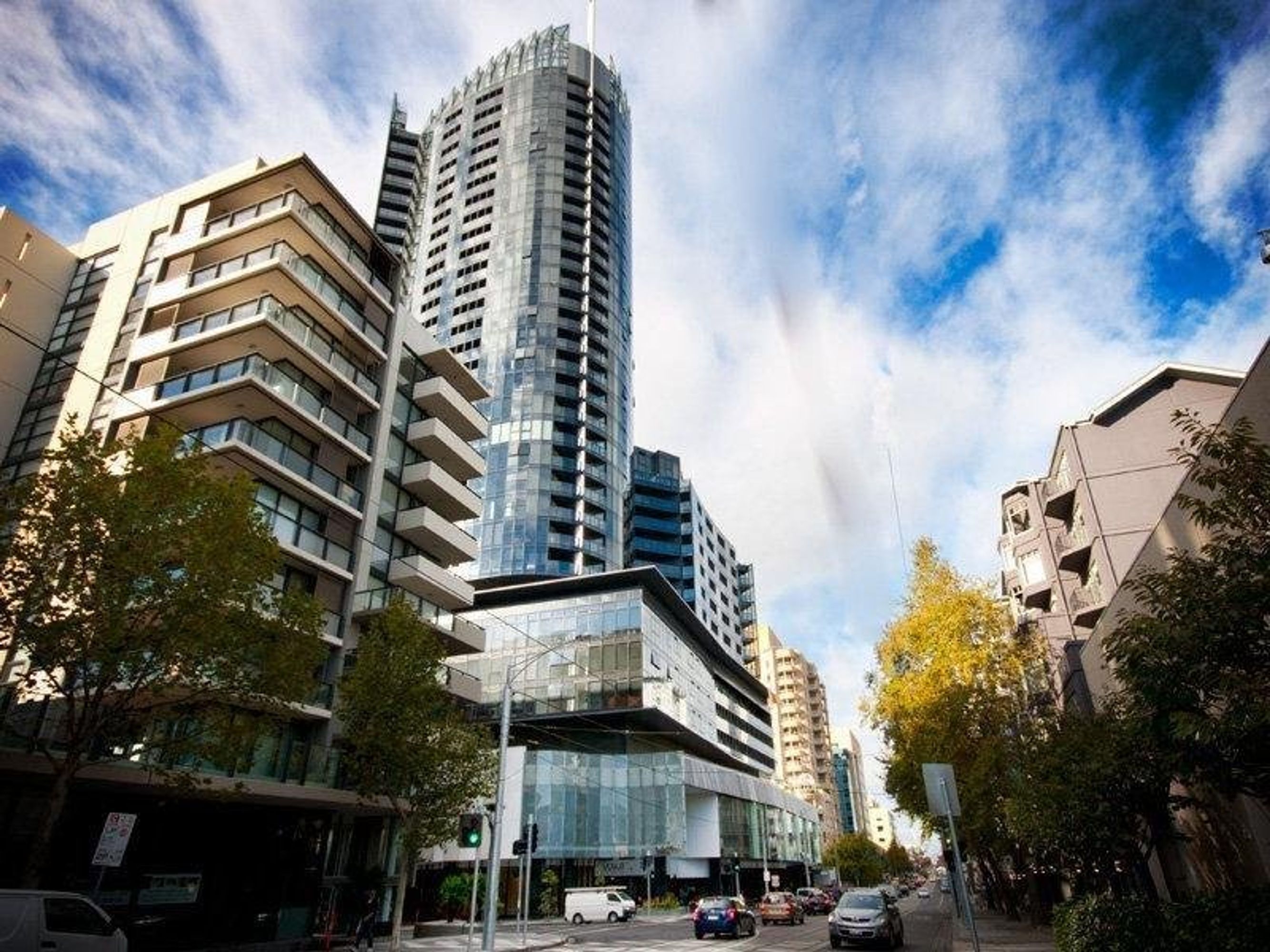216/31 Malcolm Street, South Yarra - Thumbnail 2