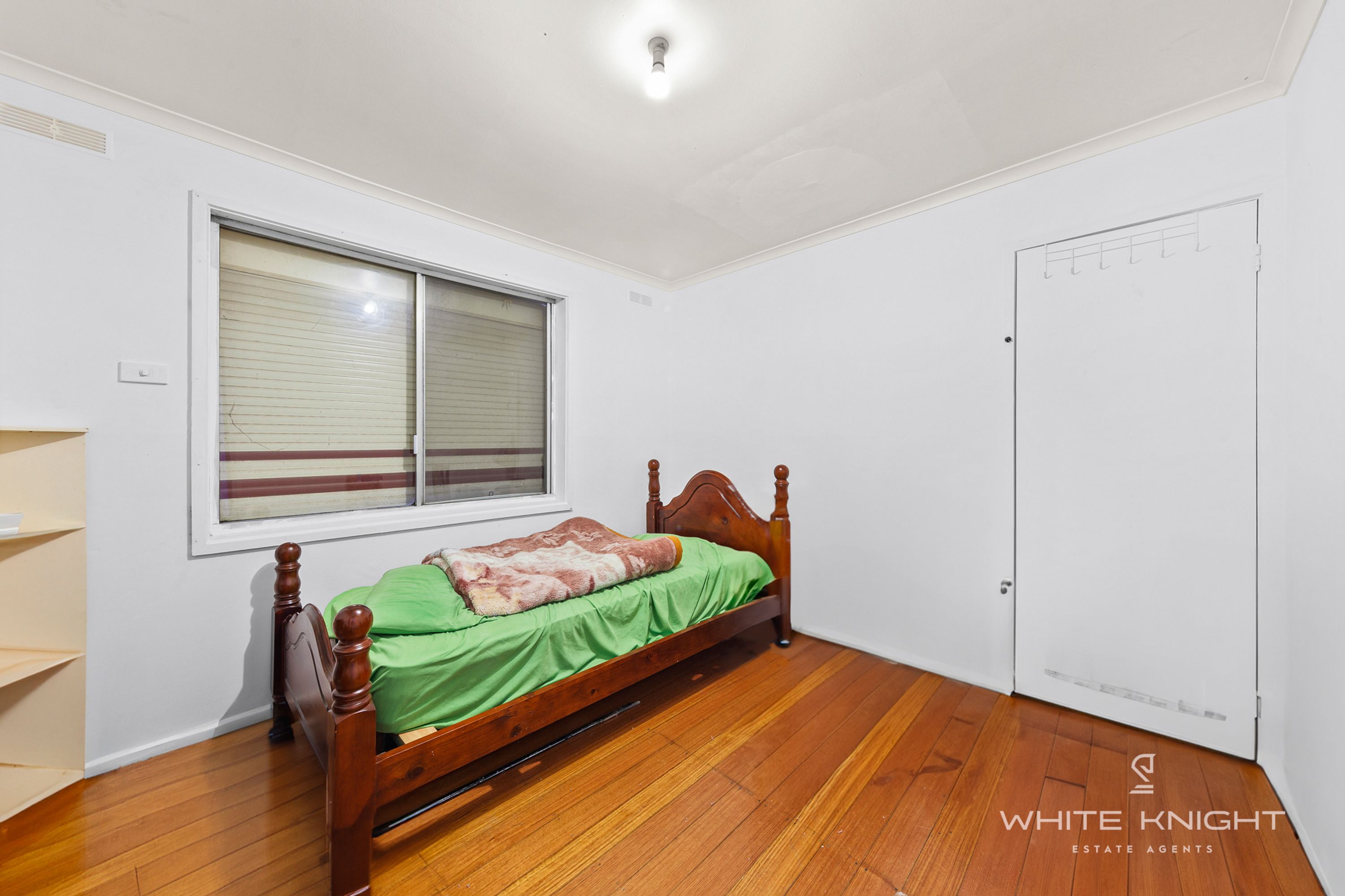 42 Blendon Avenue, St Albans VIC 3021, St Albans - Thumbnail 4
