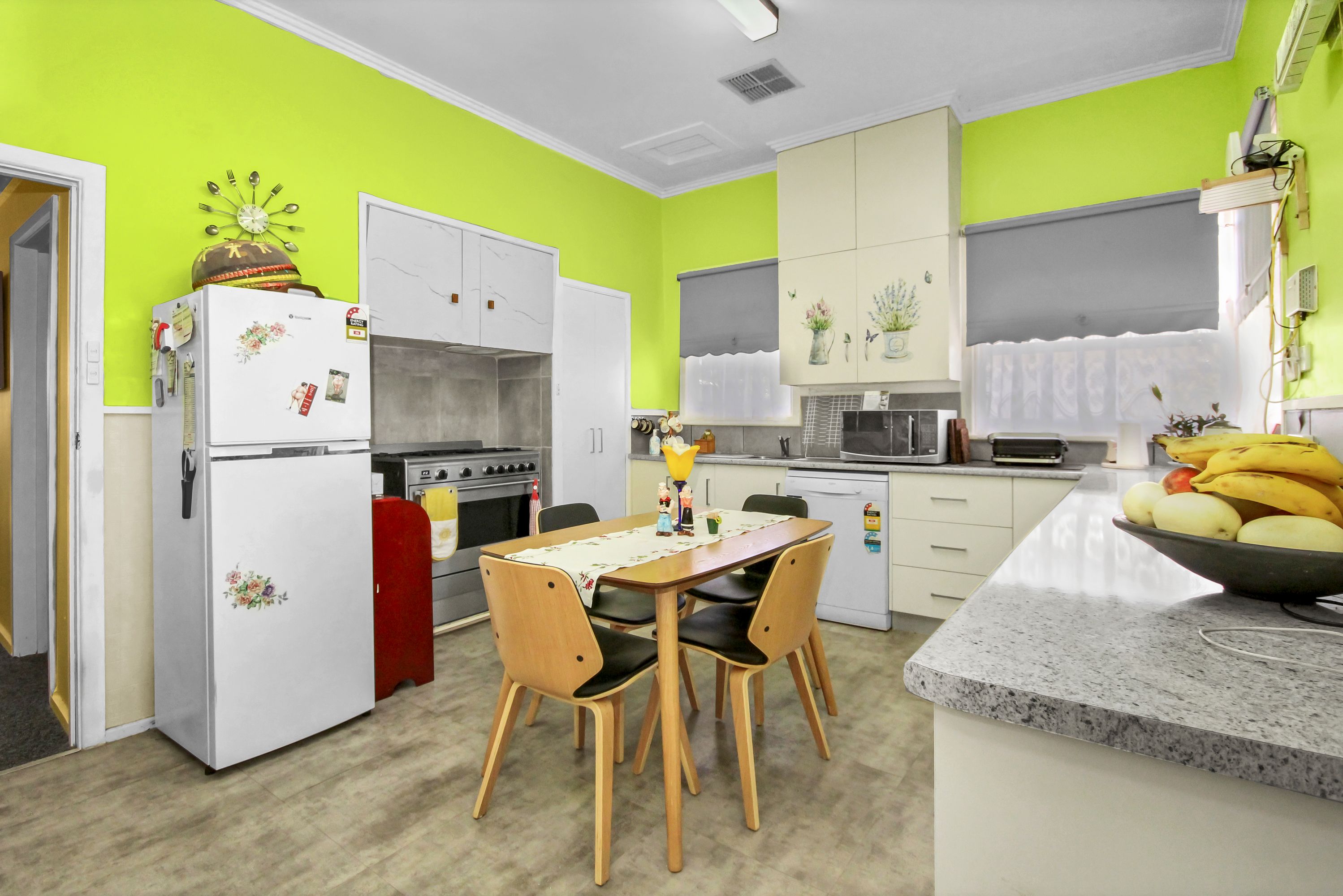 103 Jamouneau Street, Warracknabeal VIC 3393, Warracknabeal - Thumbnail 3