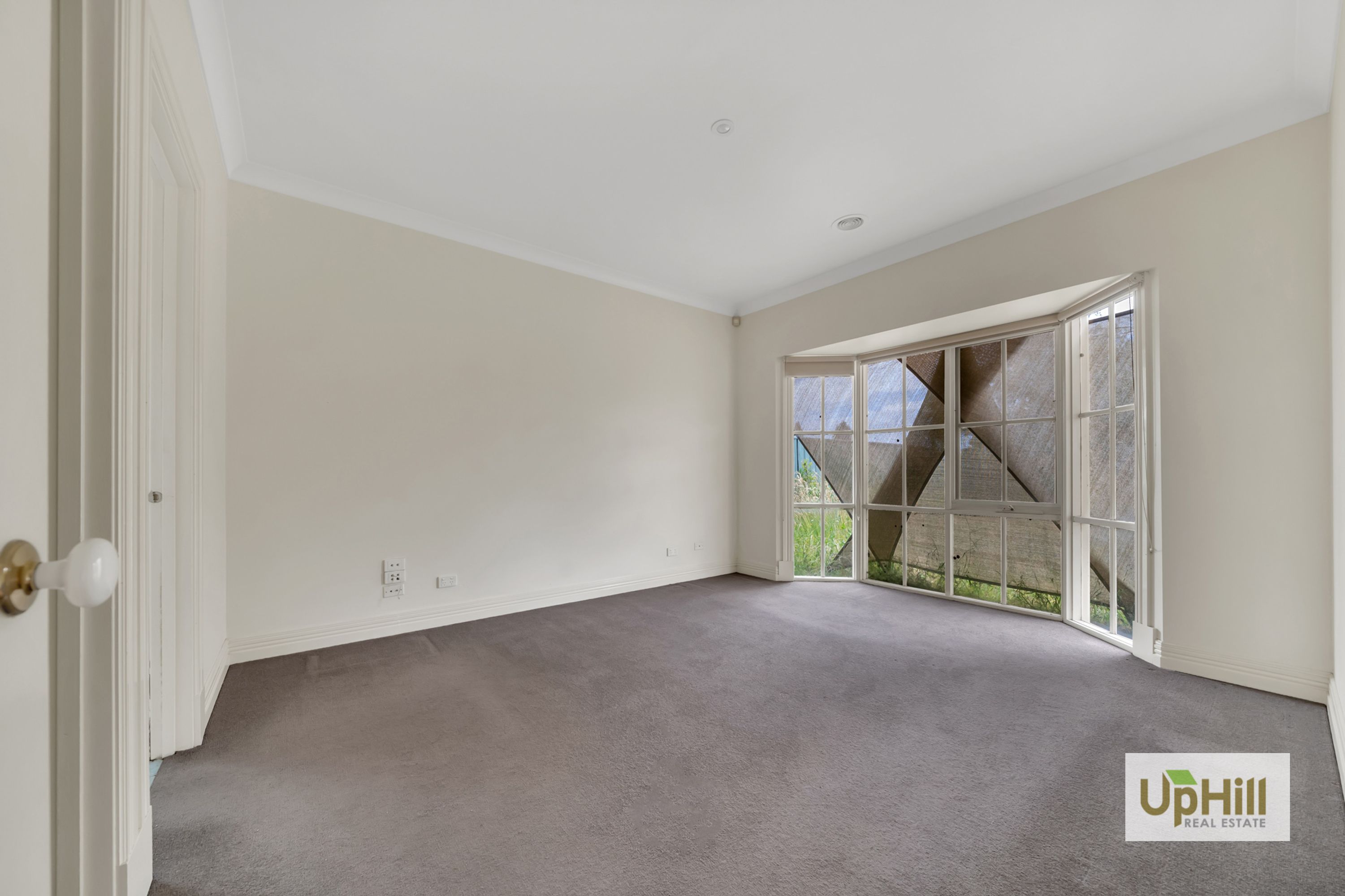 414 Berwick-Cranbourne Road, Clyde North - Thumbnail 7