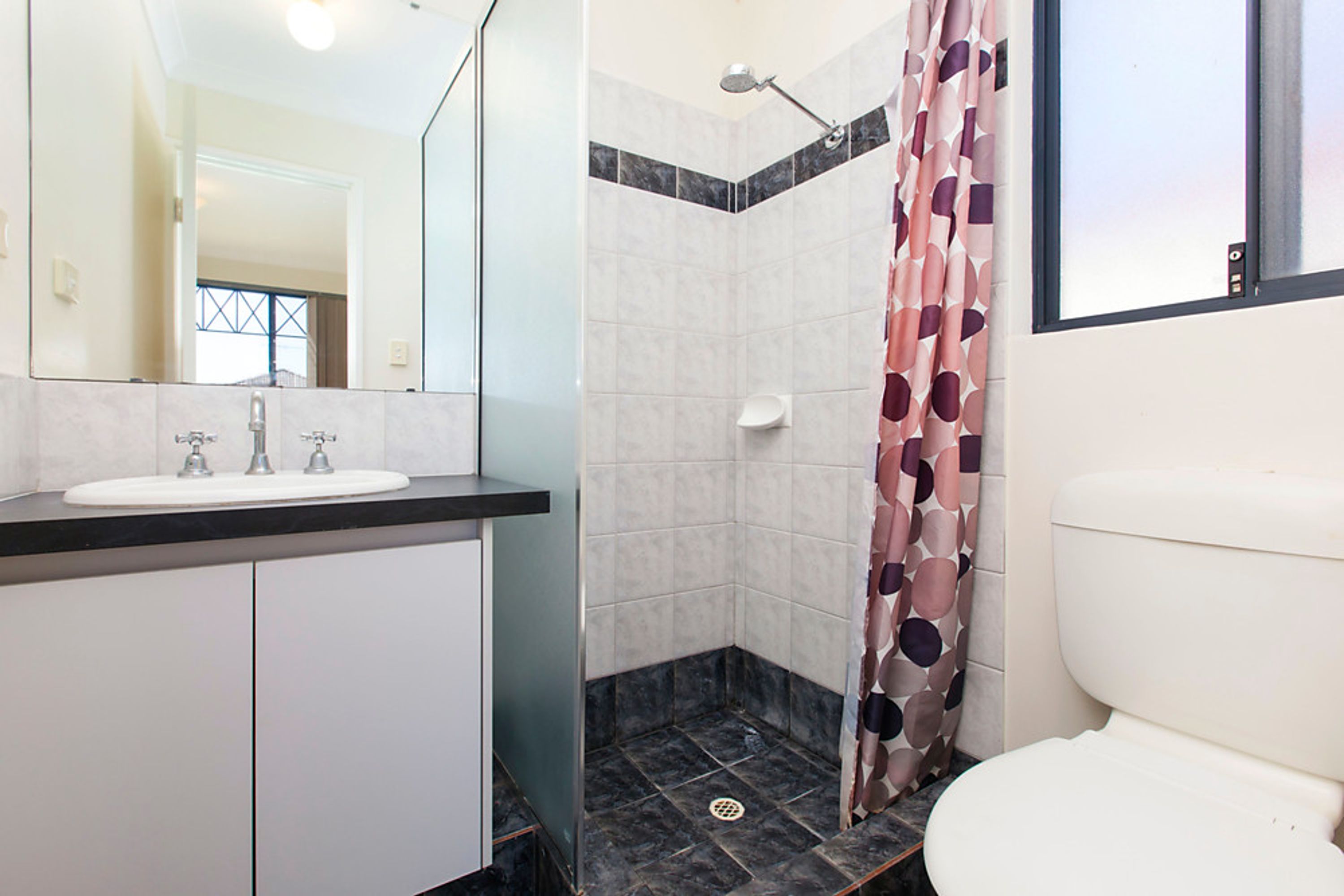 6 Mulwarrie Circle, Wanneroo - Thumbnail 7