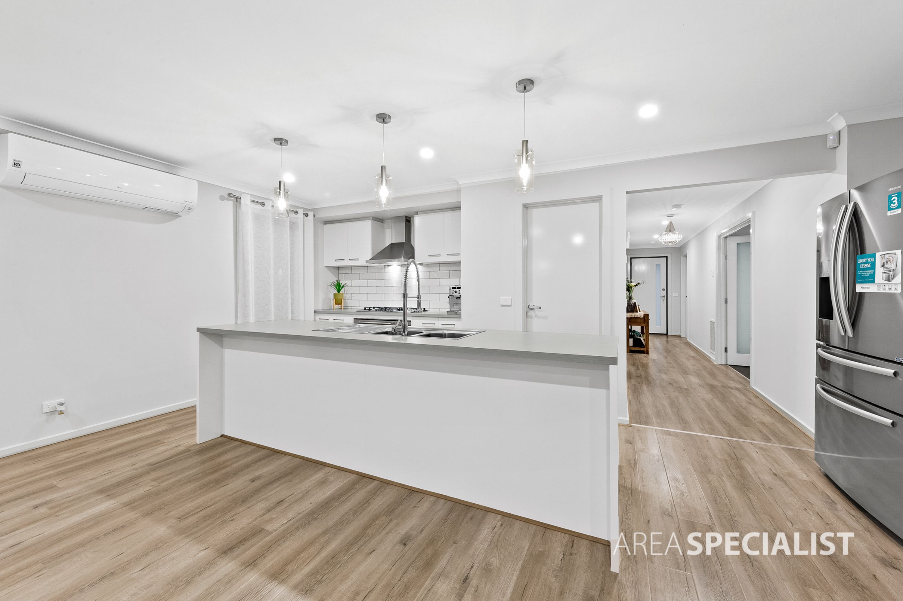 20 Auburn Drive, Fraser Rise VIC 3336, Fraser Rise - Thumbnail 5