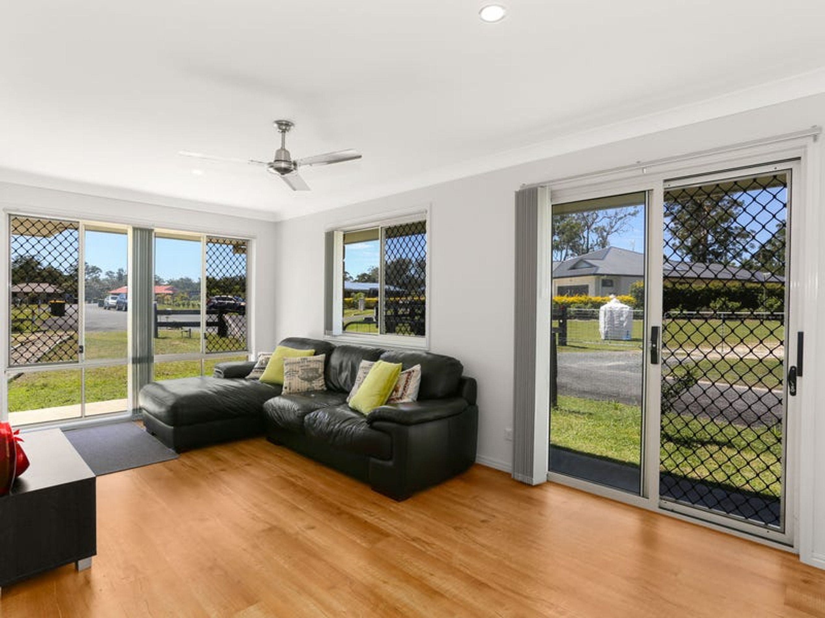 12 Cockatiel Crescent, Gulmarrad - Thumbnail 3