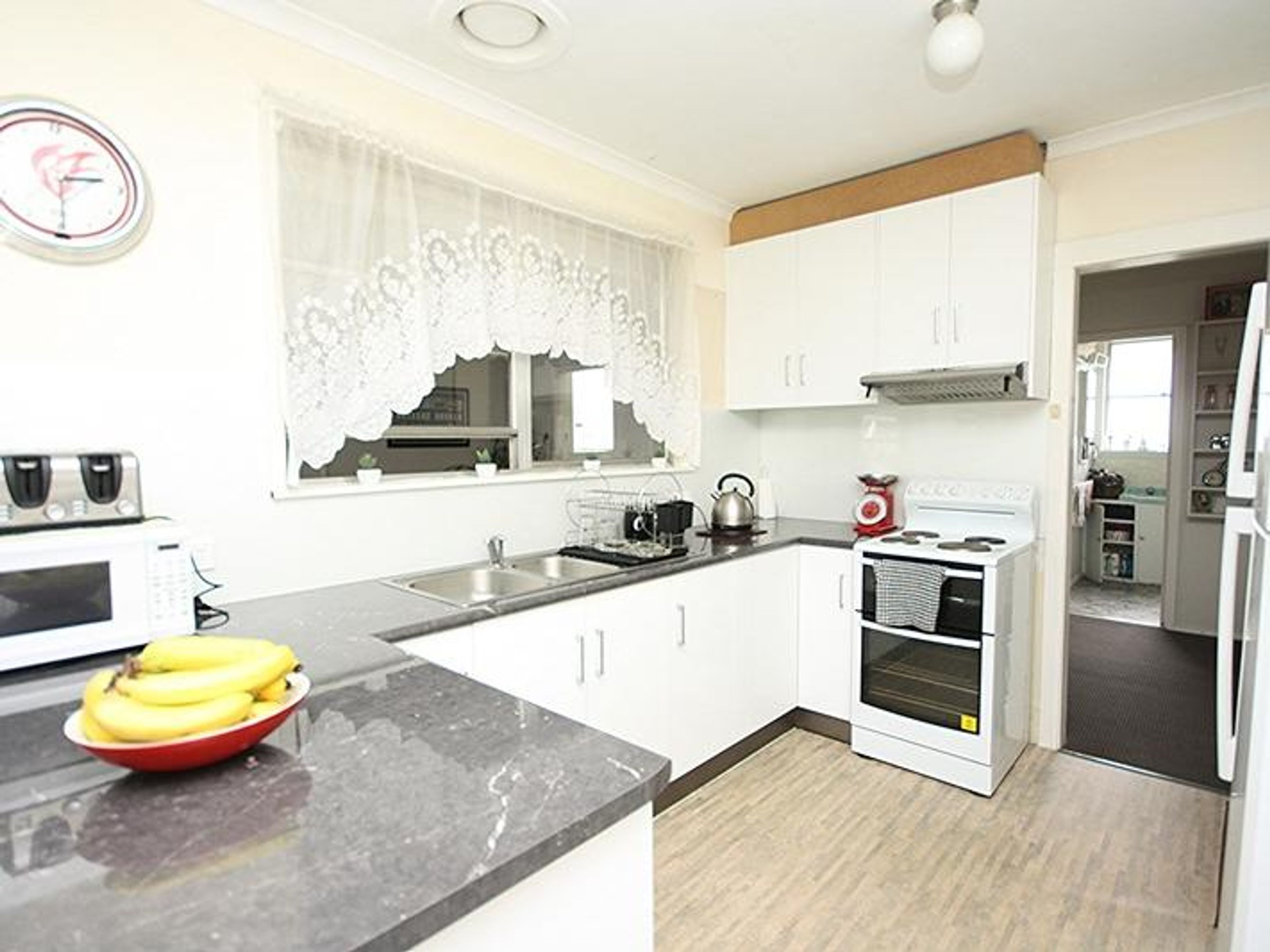25 Hennessy Street, Horsham VIC 3400, Horsham - Thumbnail 2