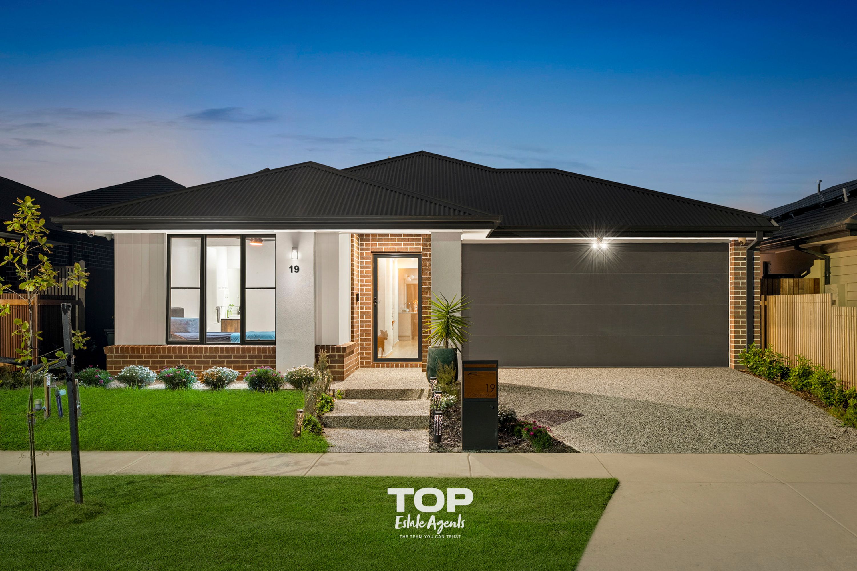 19 Celevan Street, Clyde North - Image 1