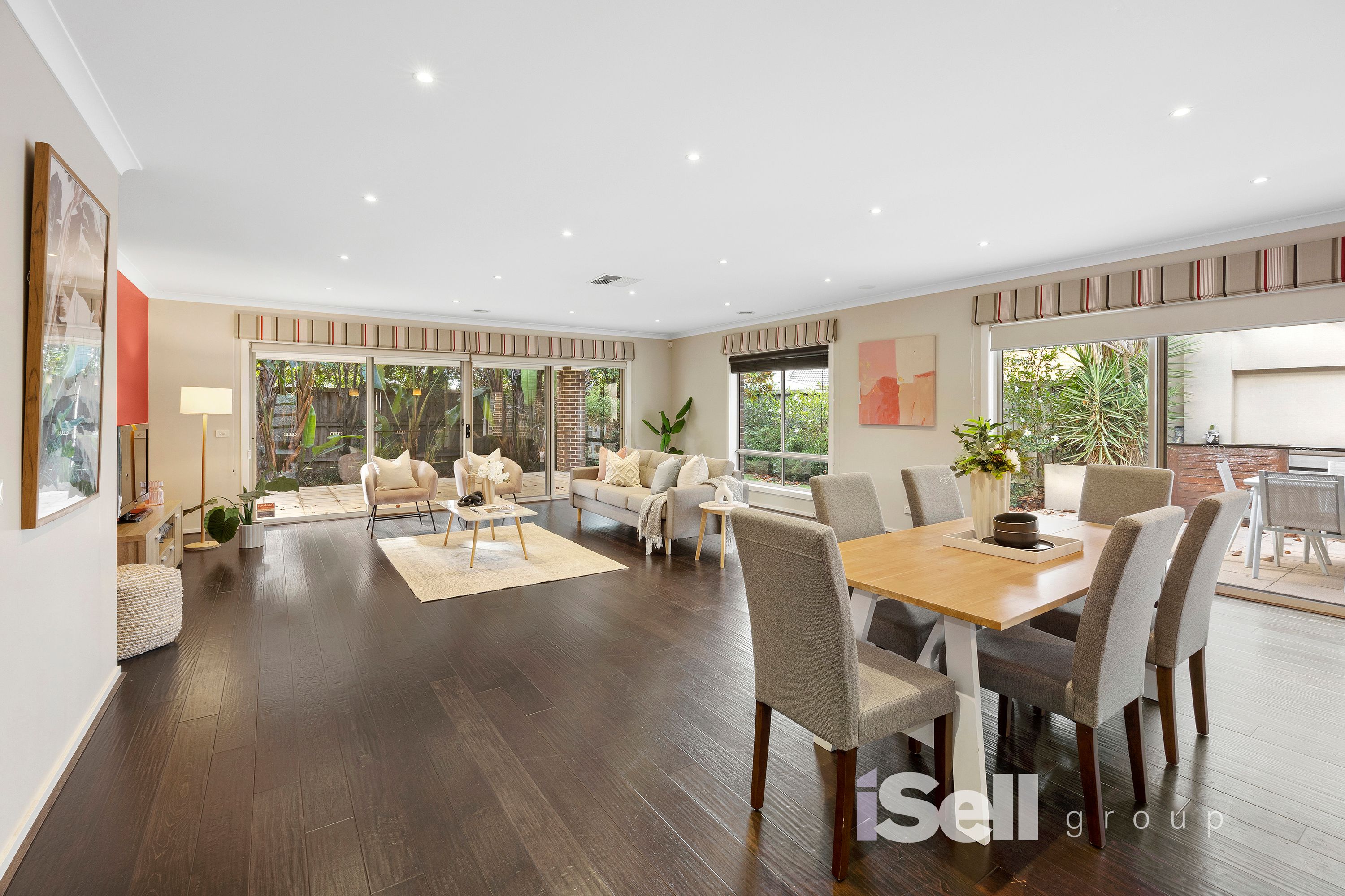 10 Mountainview Boulevard, Cranbourne North - Thumbnail 7