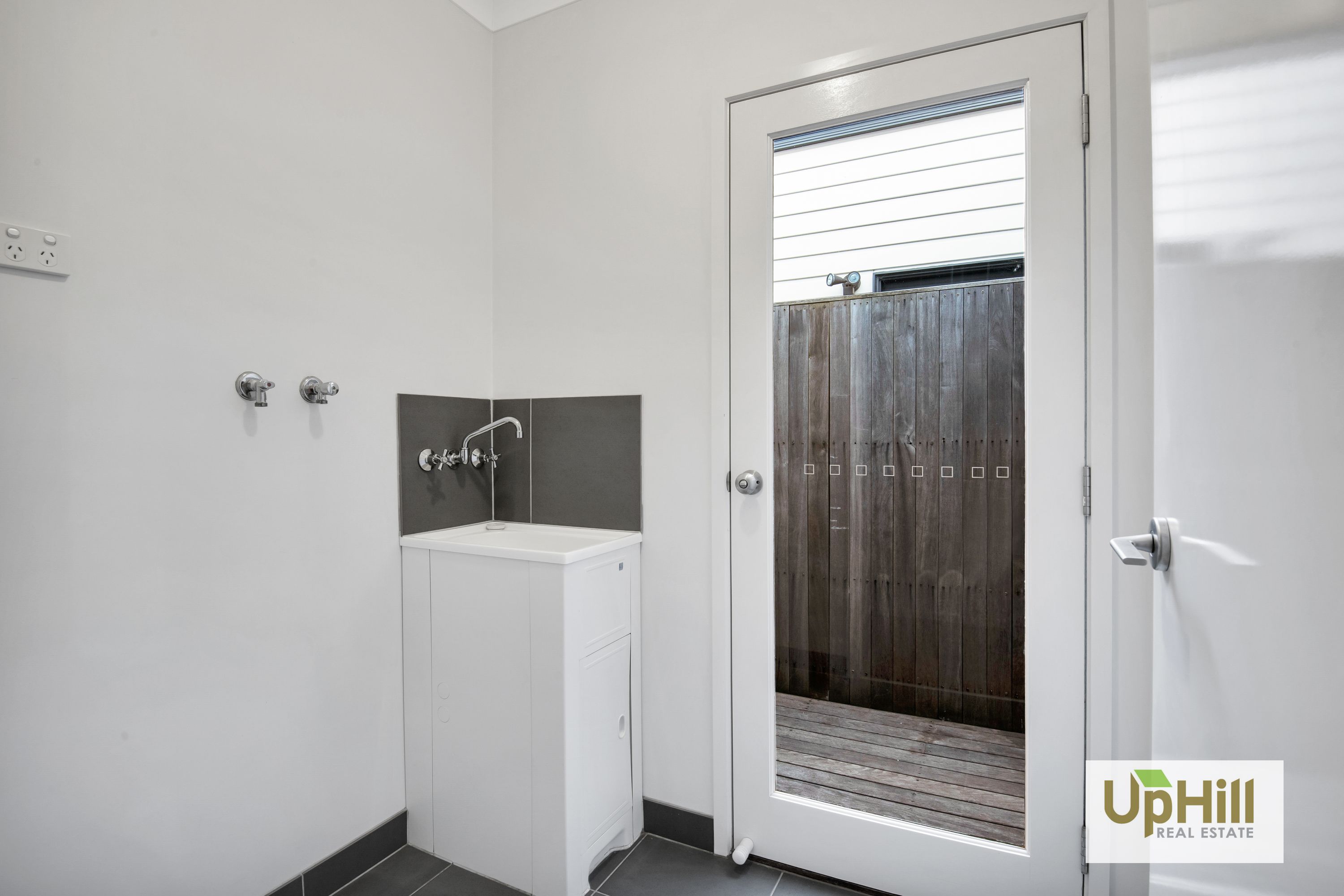 59 Elmtree Crescent, Clyde North - Thumbnail 8