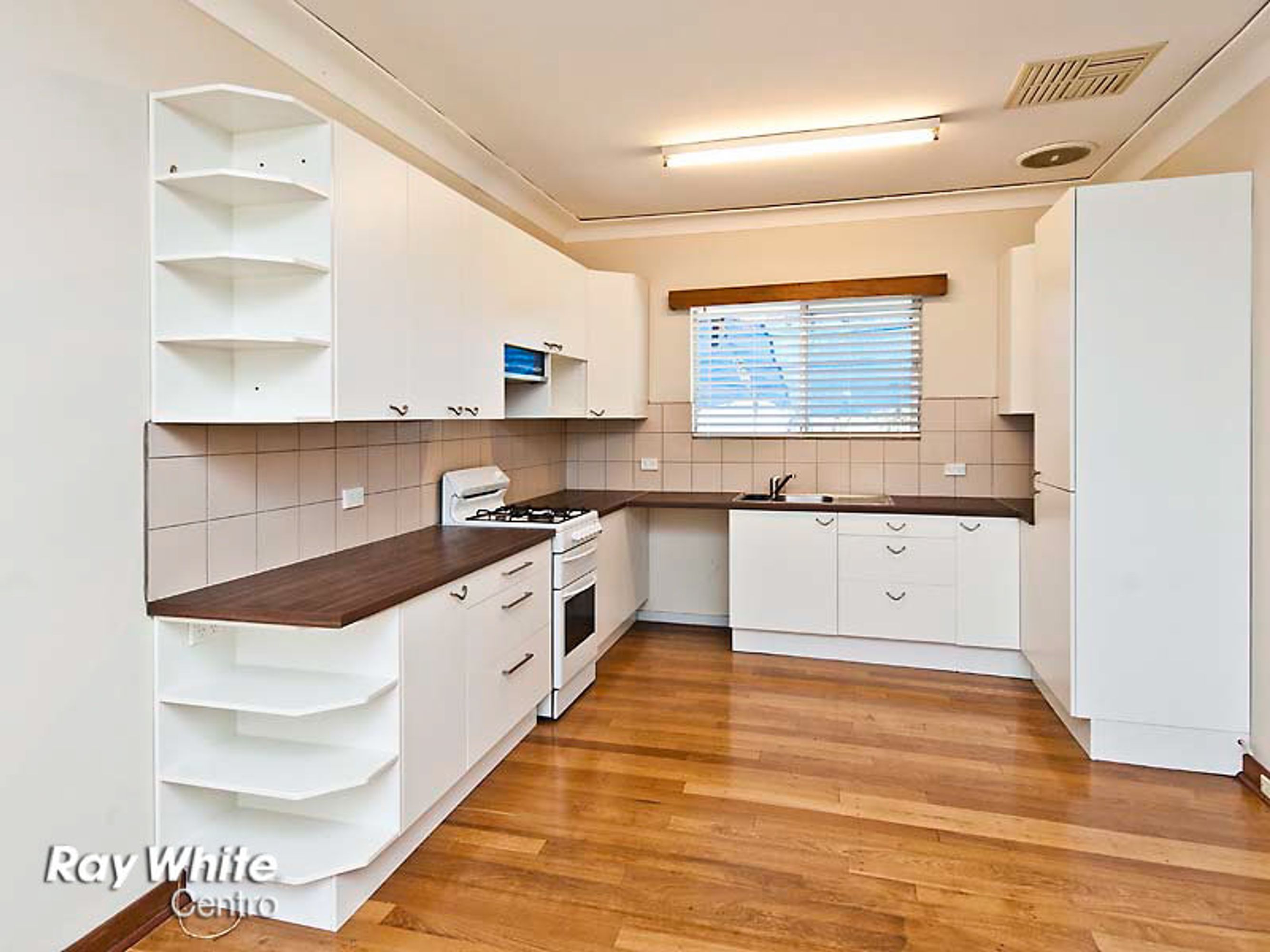 21 Templetonia Crescent, City Beach, WA 6015, City Beach - Thumbnail 4