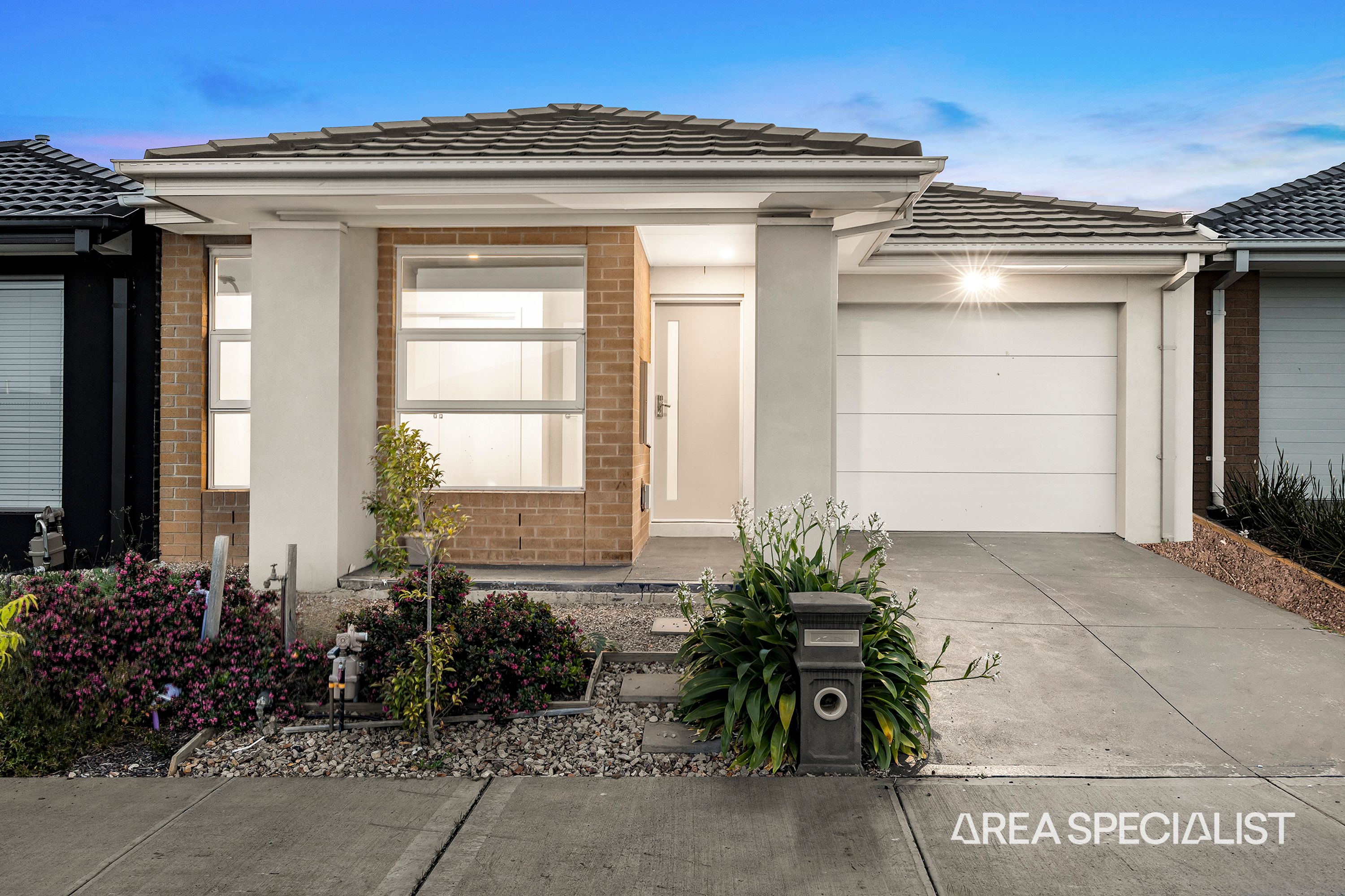 8 Worope Street, Wyndham Vale - Image 1