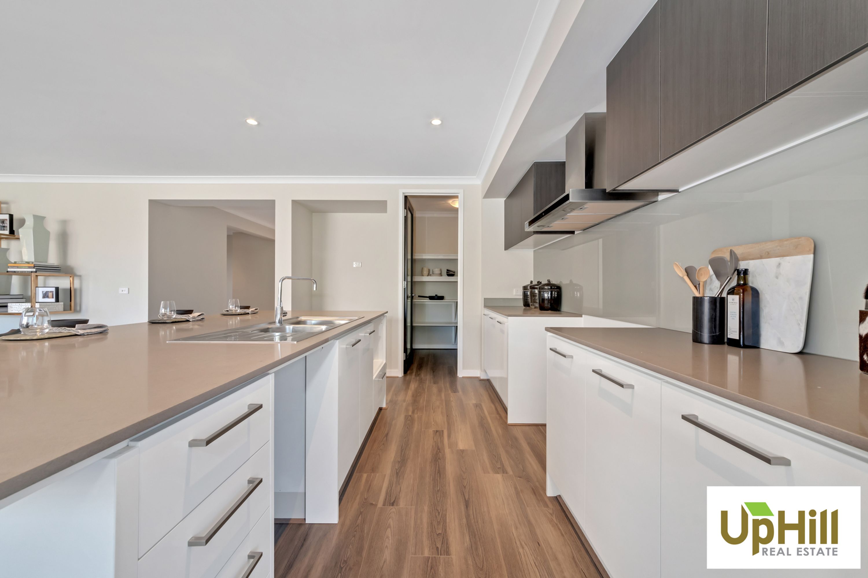3 EPSOM LANE, Cranbourne North - Thumbnail 6