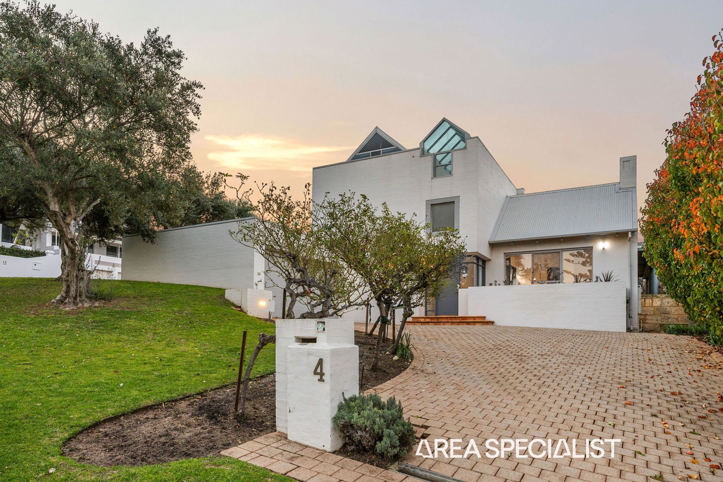 4 Maloney Way, City Beach, WA 6015, City Beach - Image 1