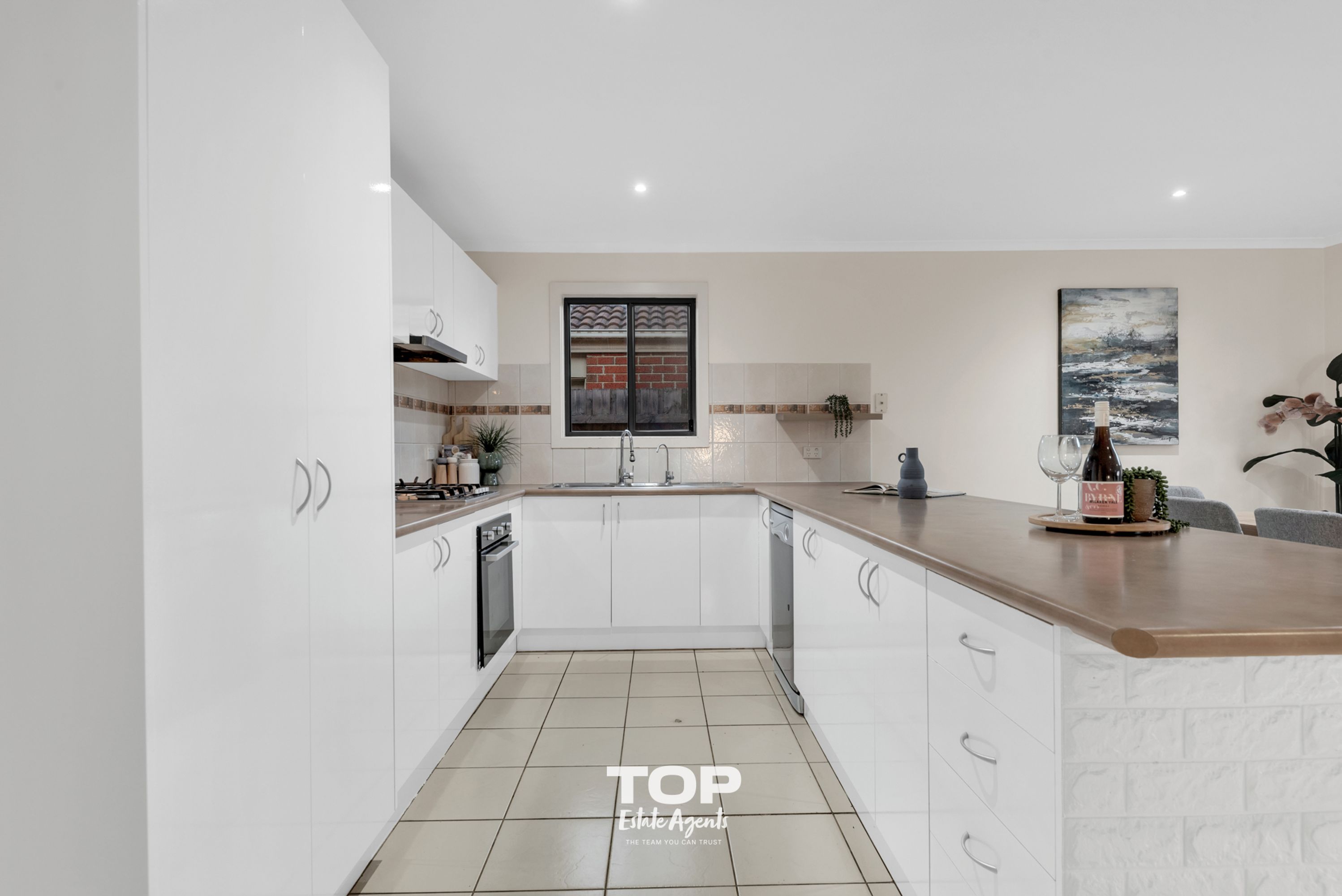61 Golden Grove Drive, Narre Warren South - Thumbnail 4