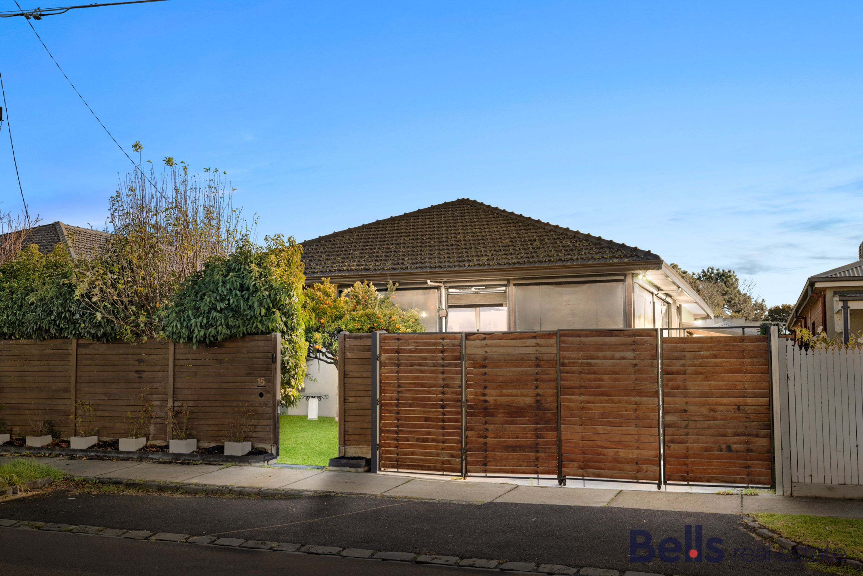 15 Scotia Street, Moonee Ponds - Thumbnail 2