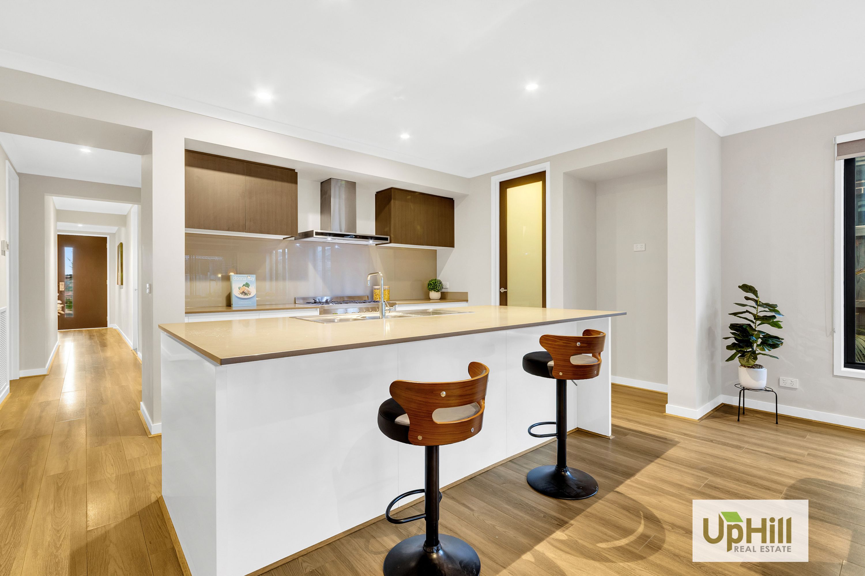 10 Serengeti Street, Clyde North - Thumbnail 6