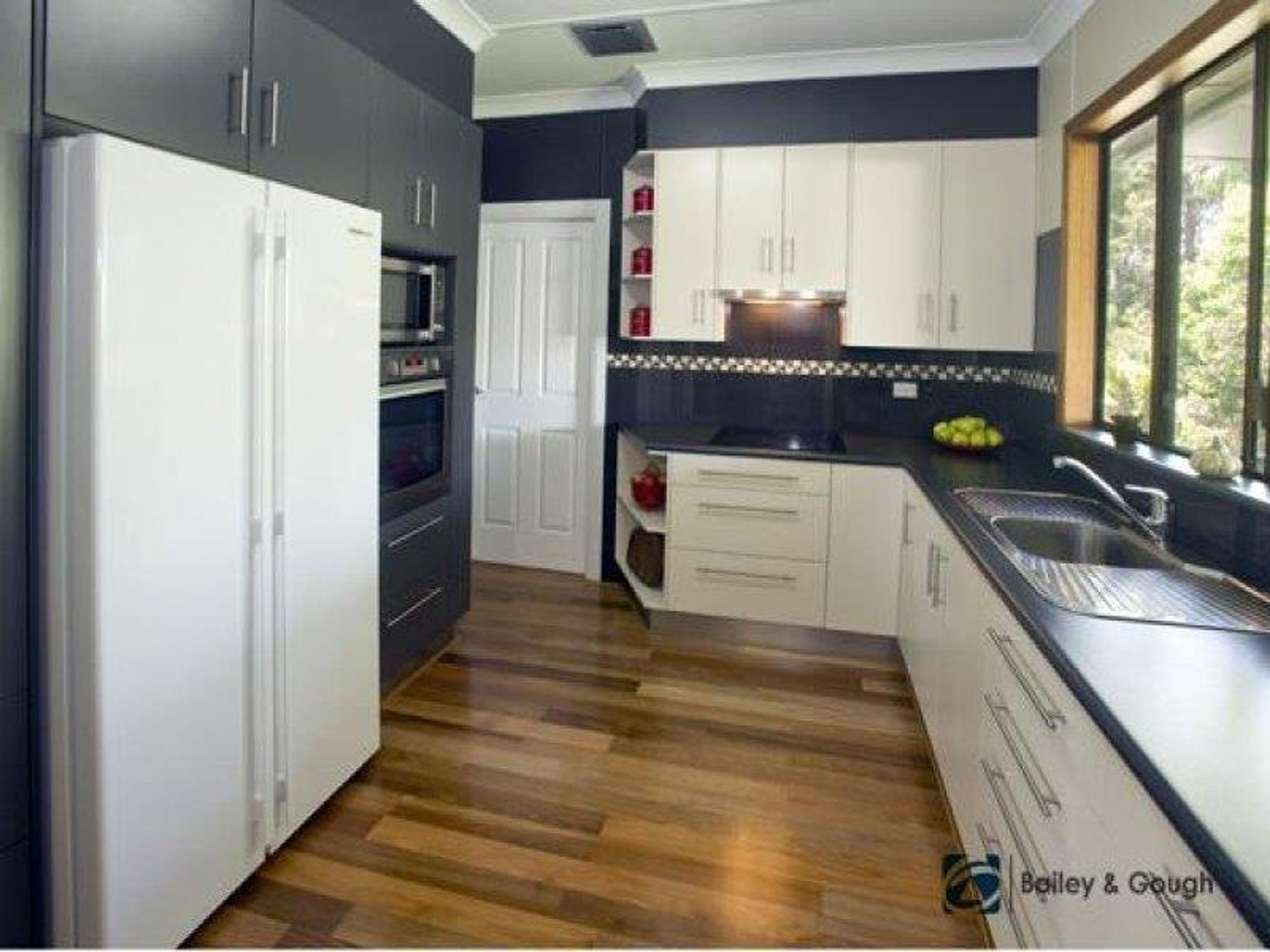 343 Powell Street, Grafton - Thumbnail 3