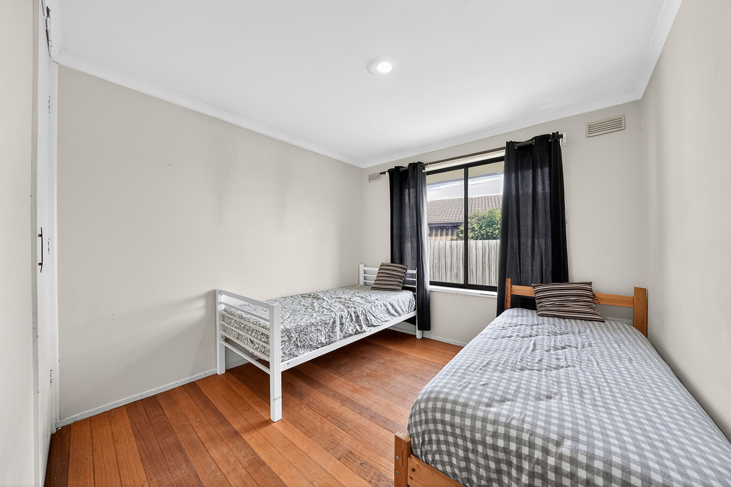 6 Acfold Court, St Albans VIC 3021, St Albans - Thumbnail 5