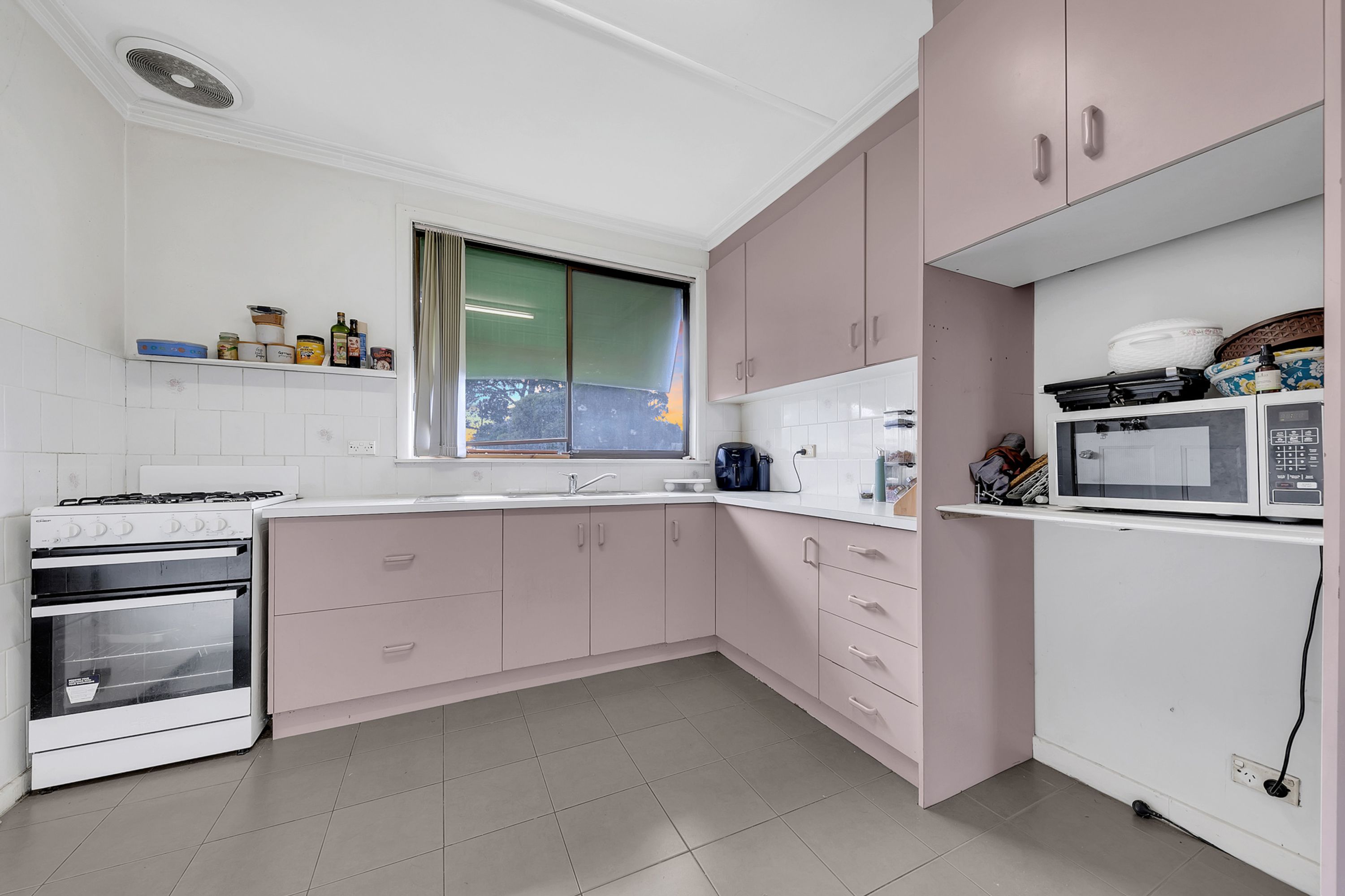 29 Camellia Crescent, Norlane VIC 3214, Norlane - Thumbnail 5