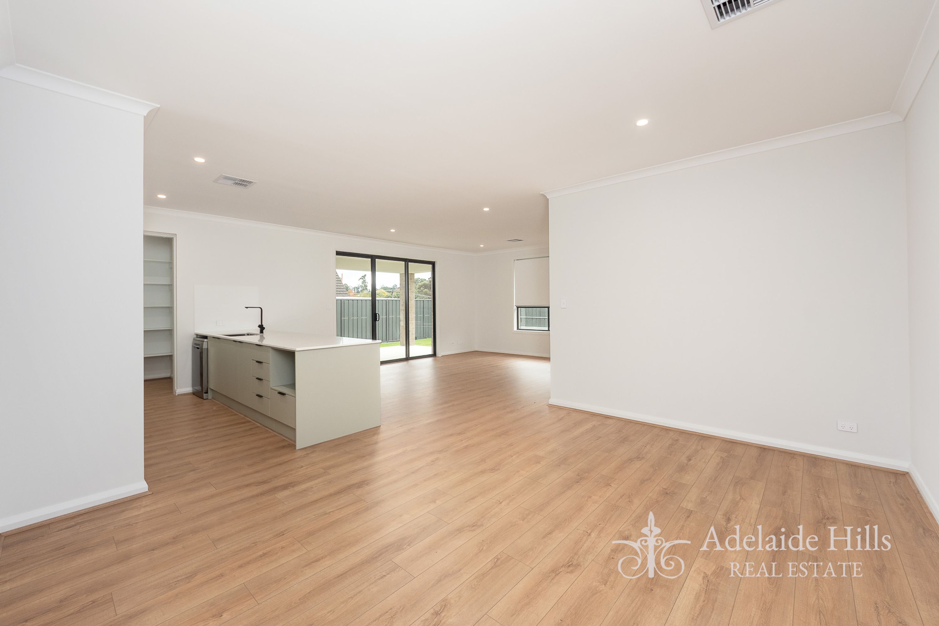21 Balhannah Road, Hahndorf SA 5245, Hahndorf - Thumbnail 2