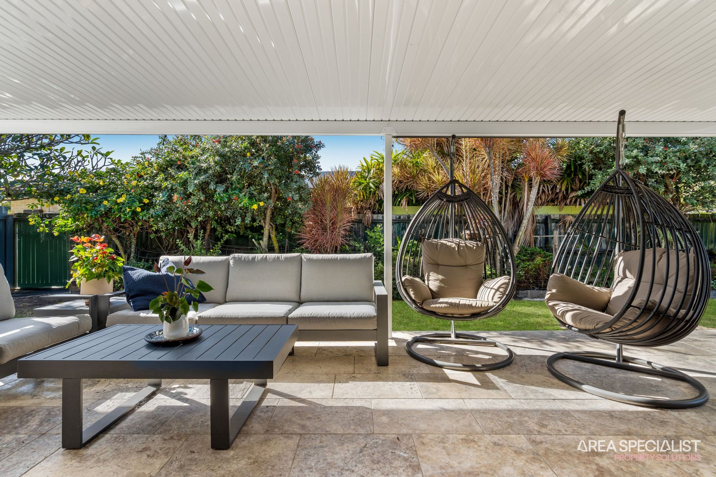 12 Woodswallow Street, Jacobs Well - Image 1