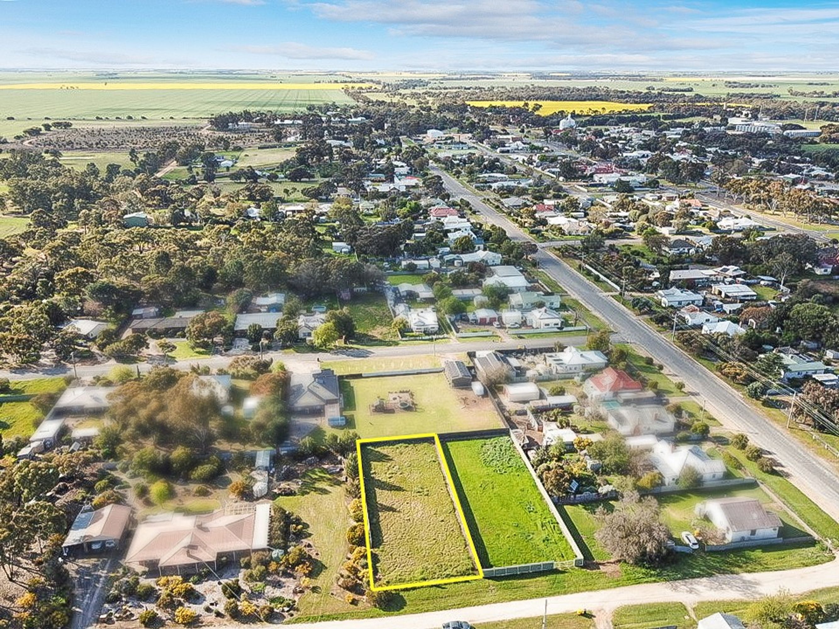 13 McIntosh Avenue, Rupanyup VIC 3388, Rupanyup - Thumbnail 2