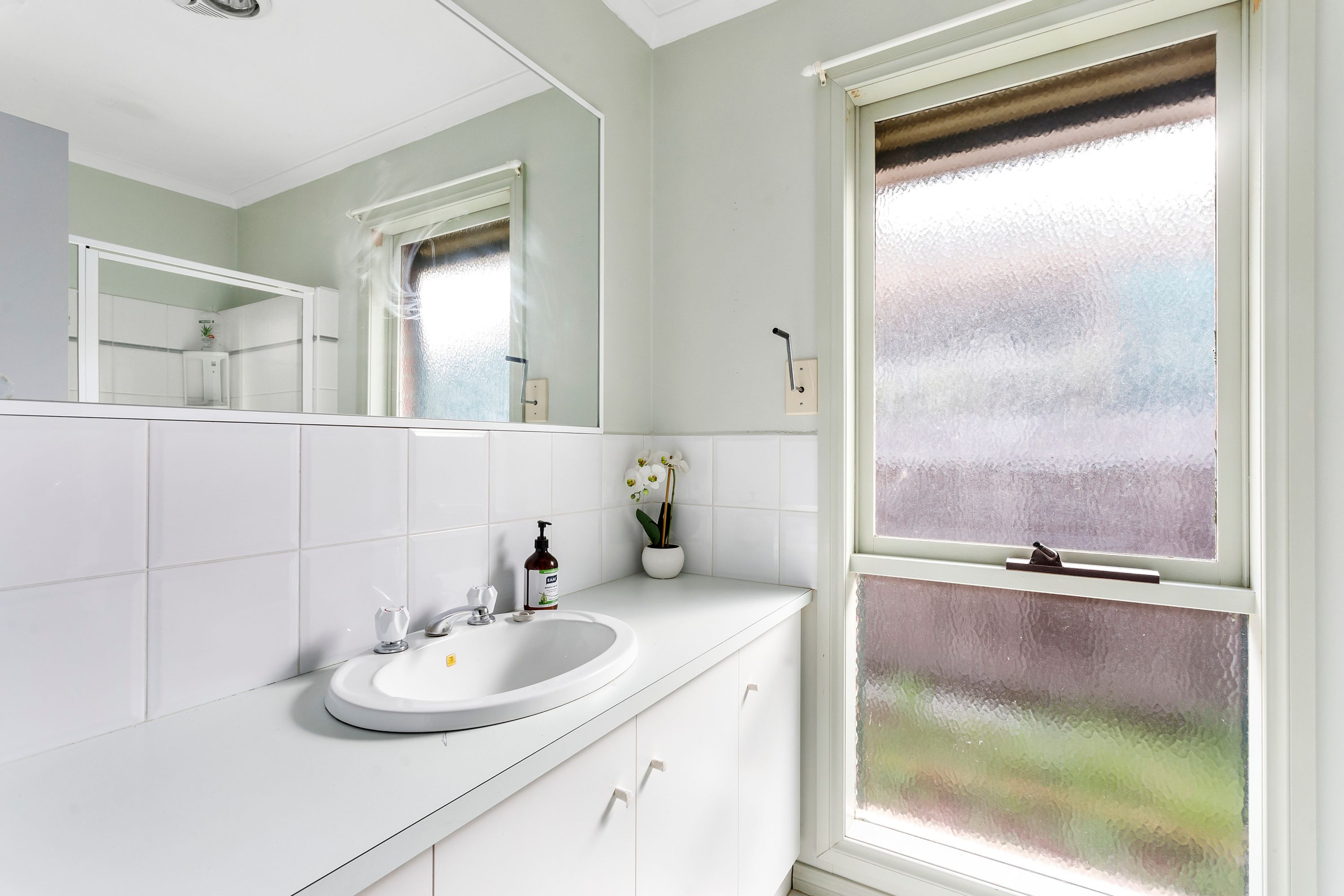 35 Weeden Drive, Werribee, VIC 3030, Werribee - Thumbnail 4