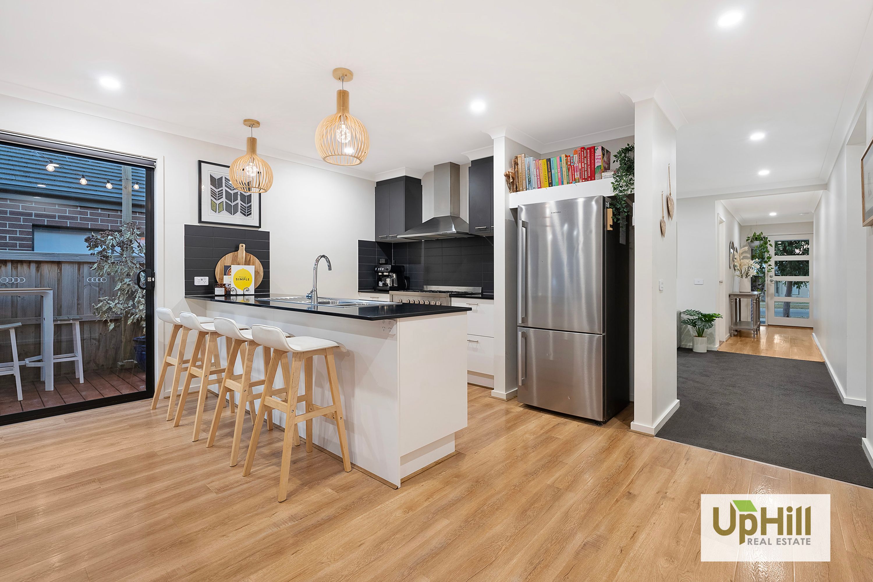 68 Yeungroon Boulevard, Clyde North - Thumbnail 6