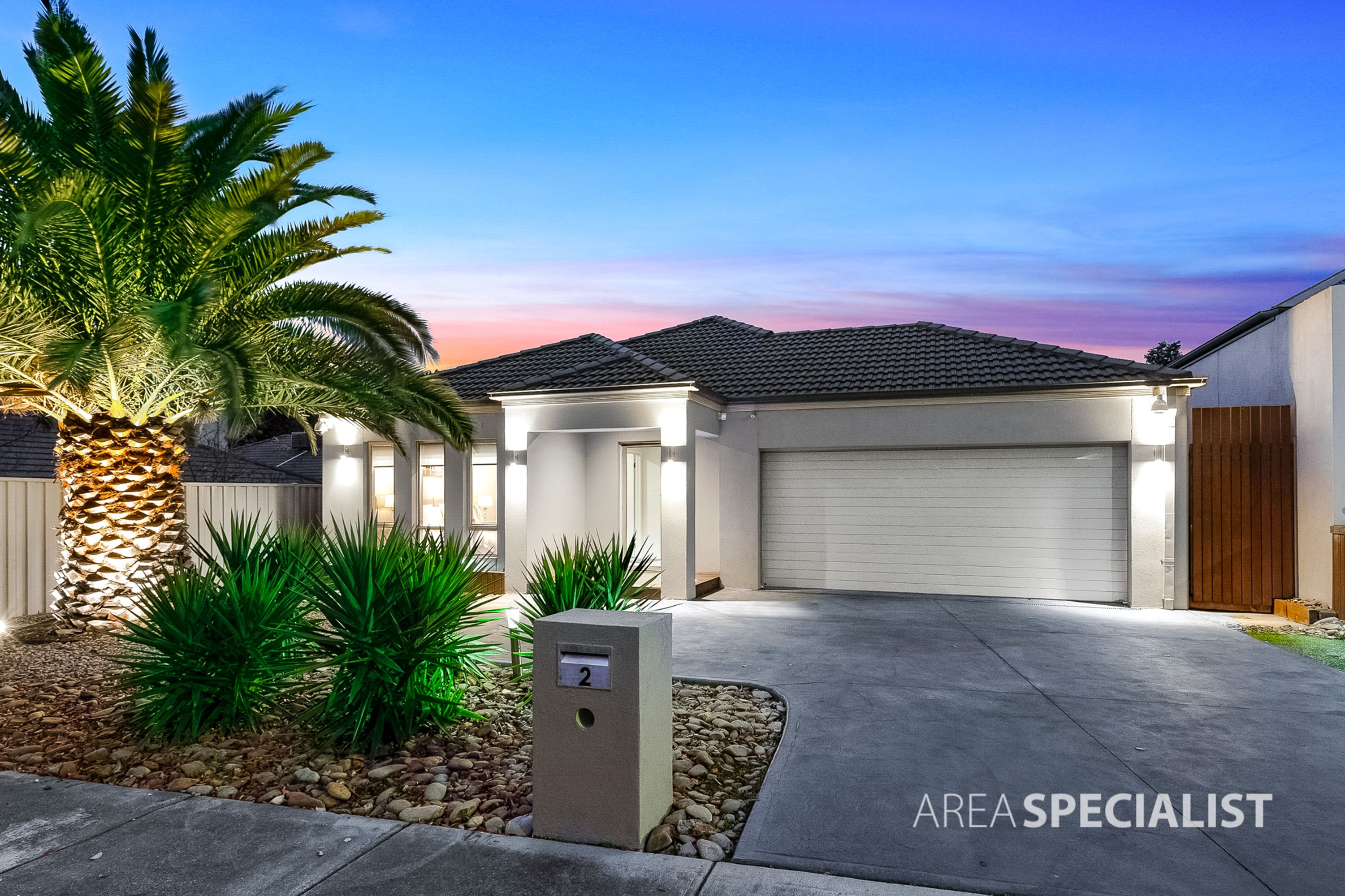 2 Coen Place, Caroline Springs VIC 3023, Caroline Springs - Thumbnail 2
