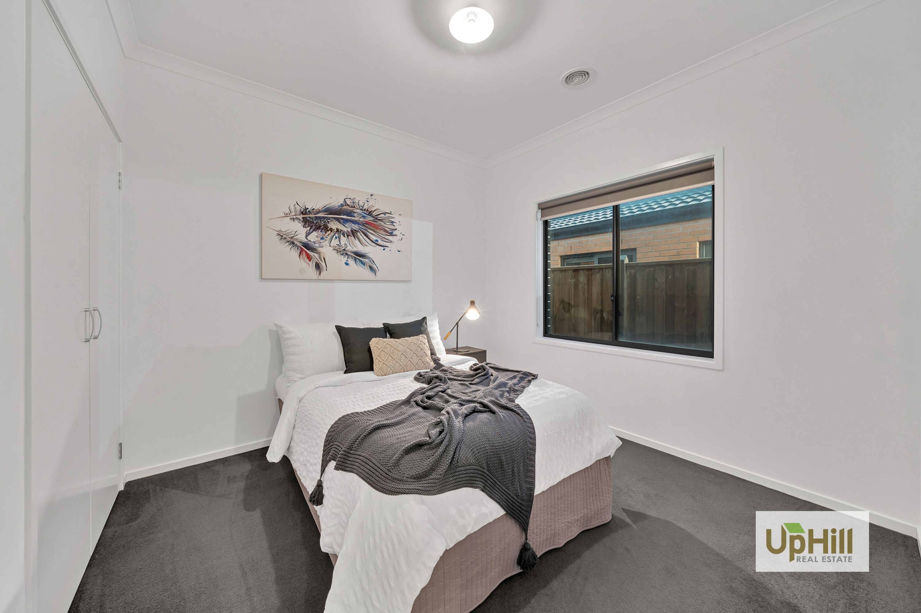 17 Gilcambon Way, Clyde North - Thumbnail 6
