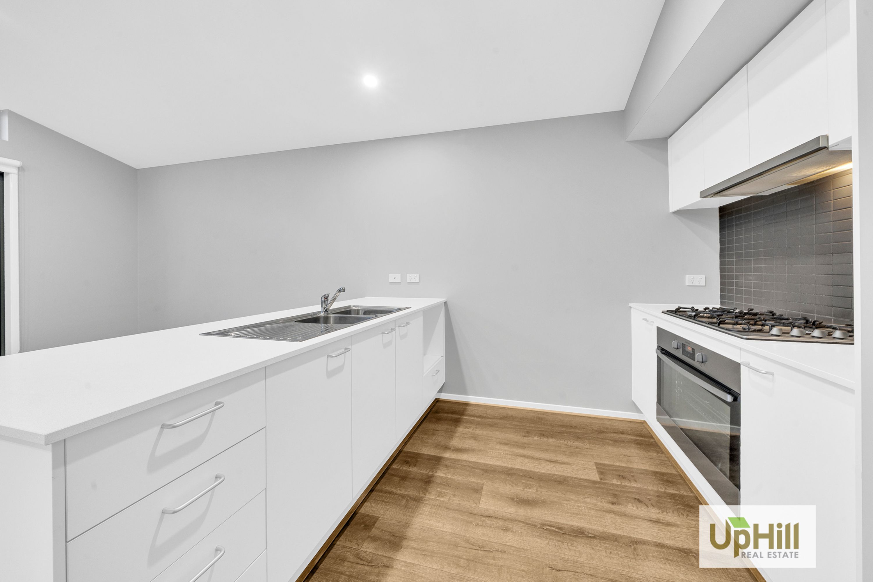 13A Thoroughbred Drive, Clyde North - Thumbnail 8