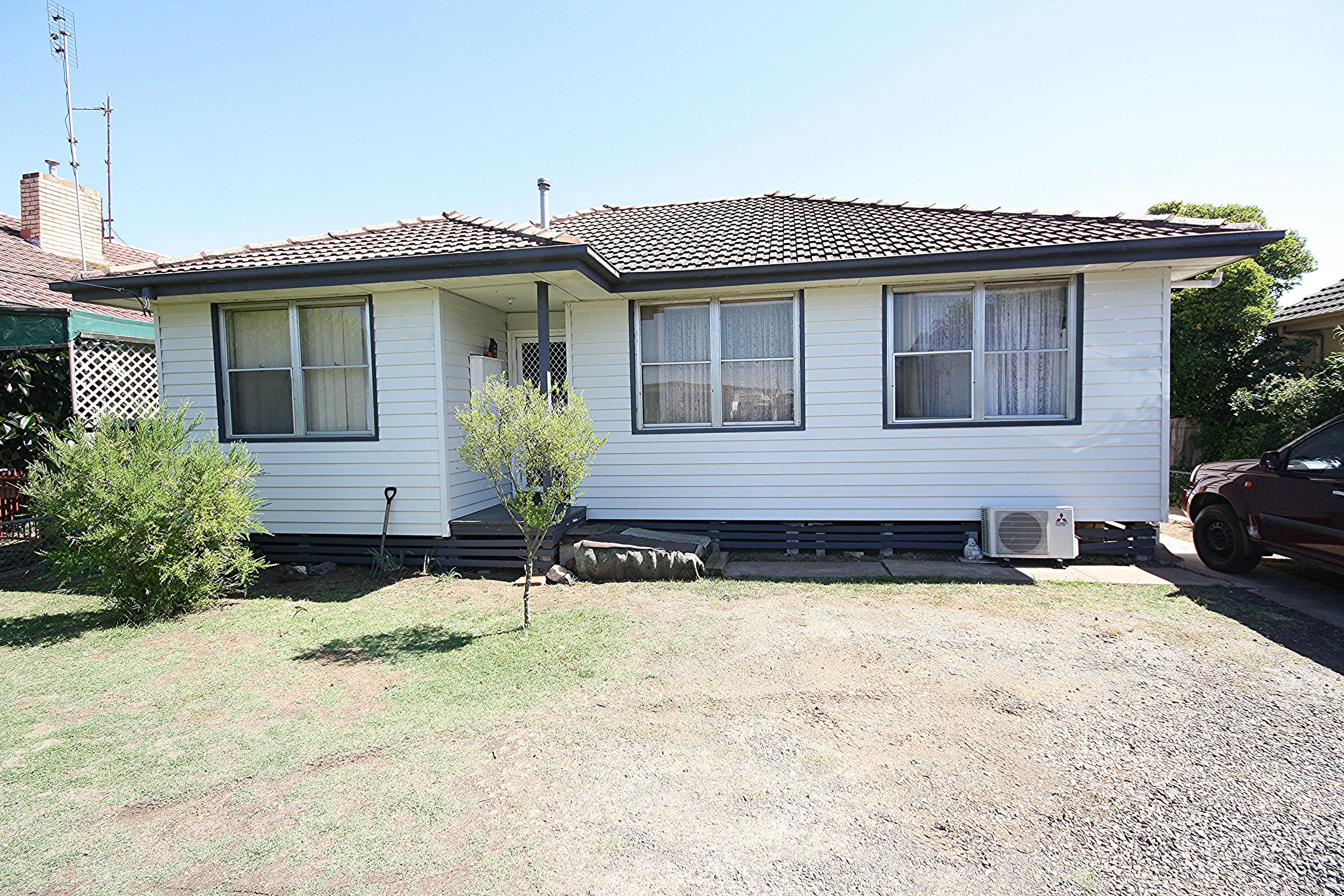 17 Langlands Street, Horsham VIC 3400