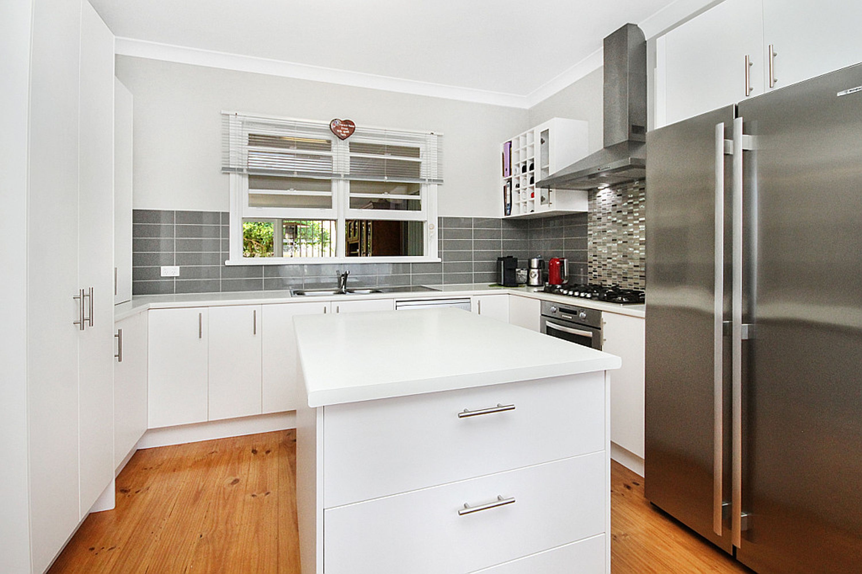 32 Alexander Avenue, Horsham VIC 3400, Horsham - Thumbnail 4