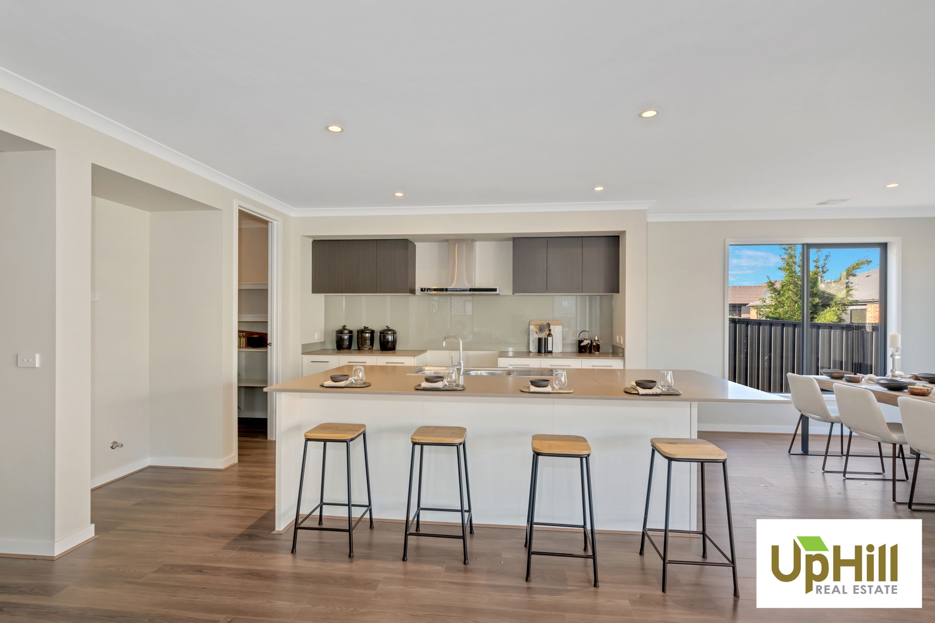 3 EPSOM LANE, Cranbourne North - Thumbnail 7