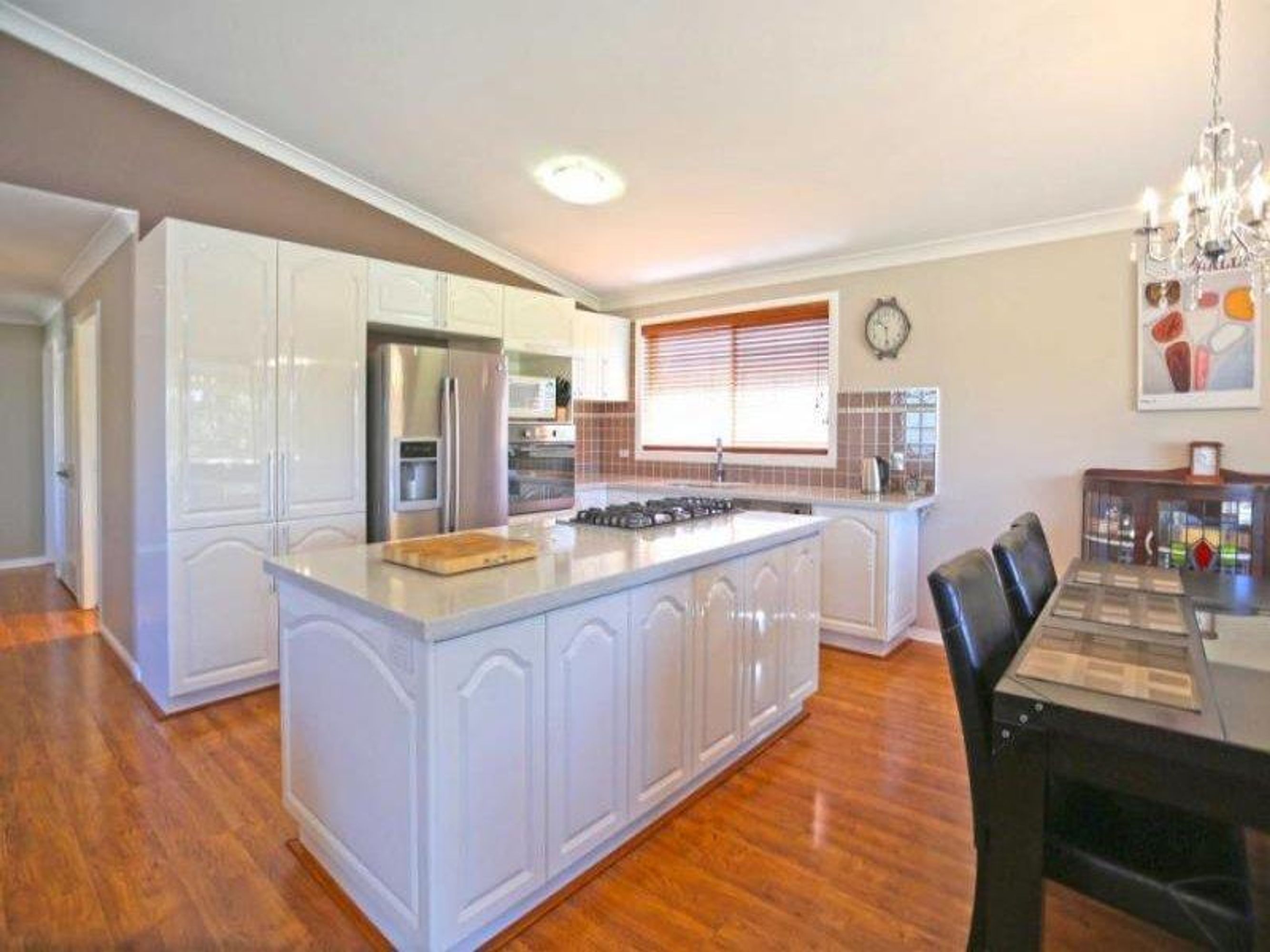 1 McLennan Close, Grafton - Thumbnail 3