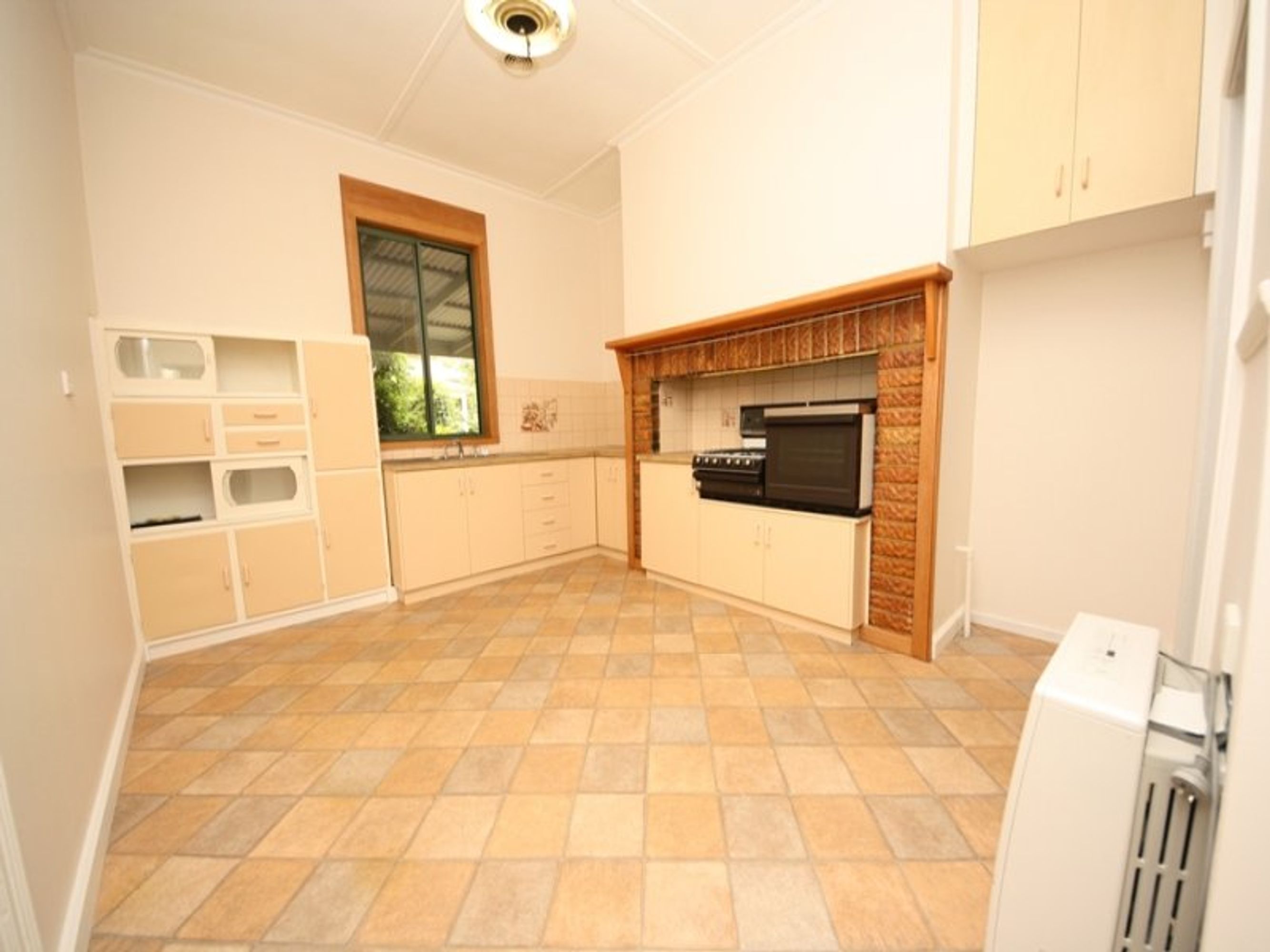 94 Bennett Road, Horsham, VIC 3400, Horsham - Thumbnail 3
