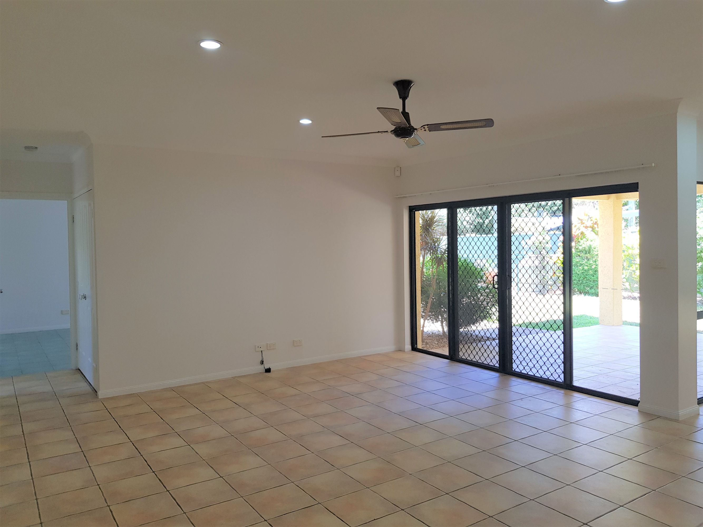 4 Plaintain Street, Kewarra Beach, QLD 4879, Kewarra Beach - Thumbnail 7