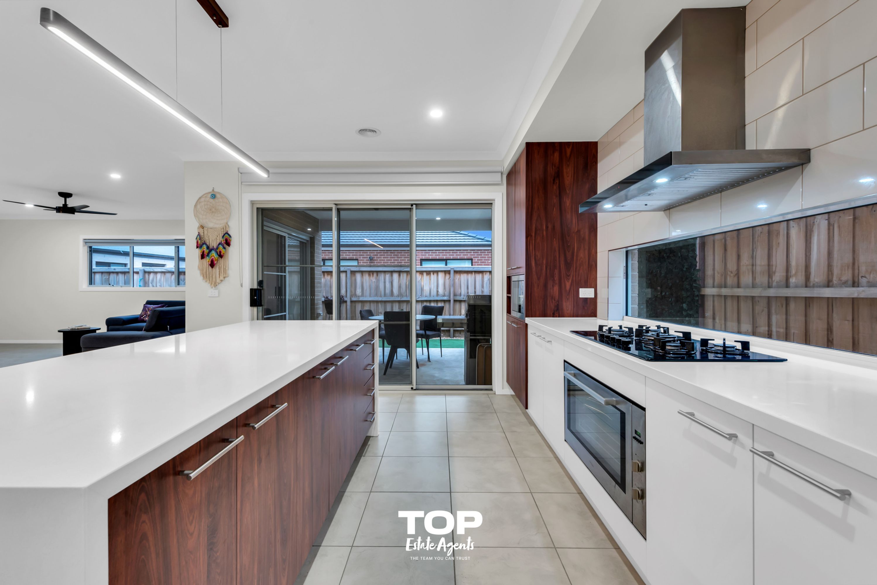 5 Walsdorf Street, Clyde North - Thumbnail 8