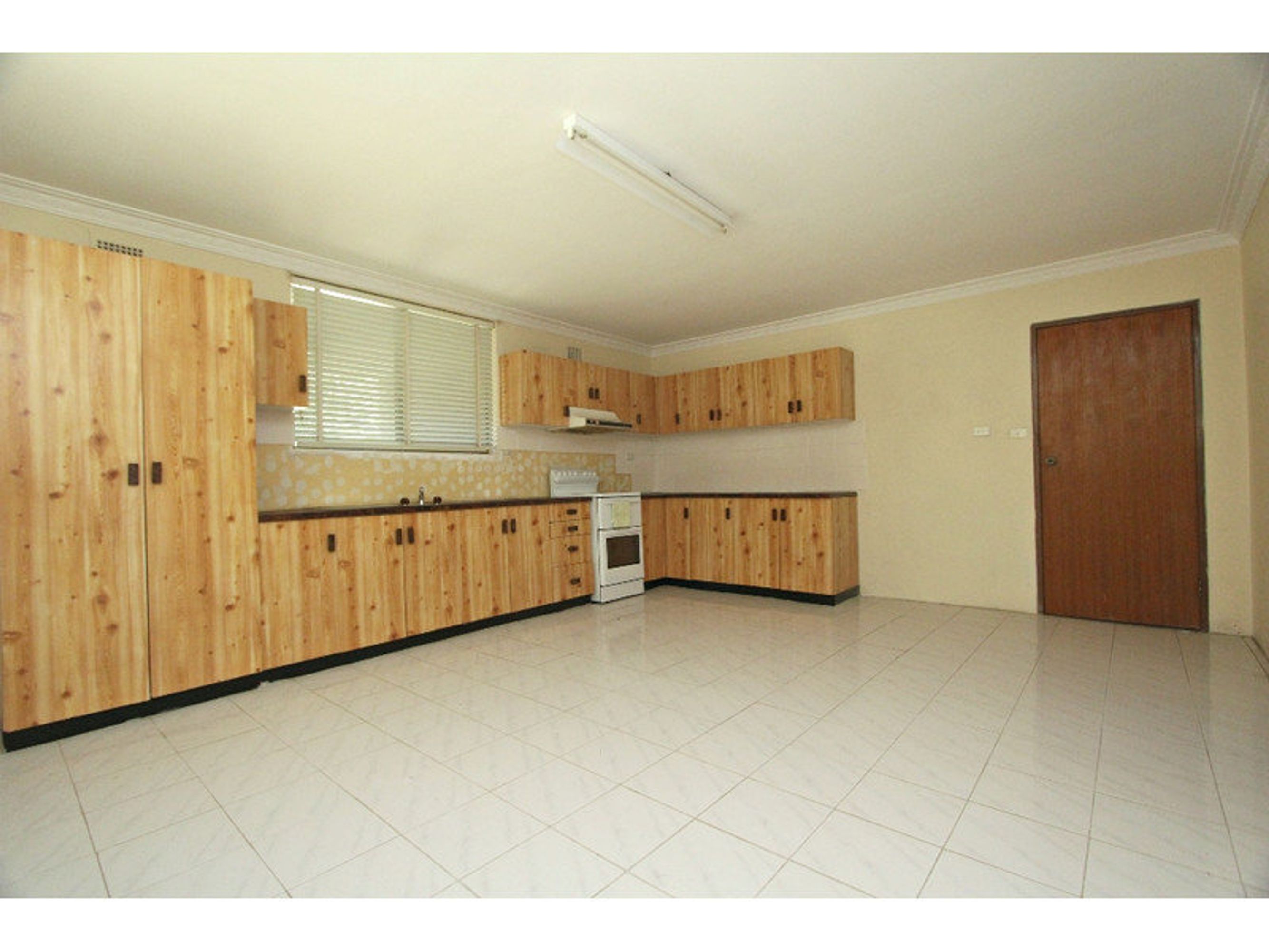 2 Kurnell Street, Brighton-Le-Sands, Brighton-Le-Sands - Thumbnail 3