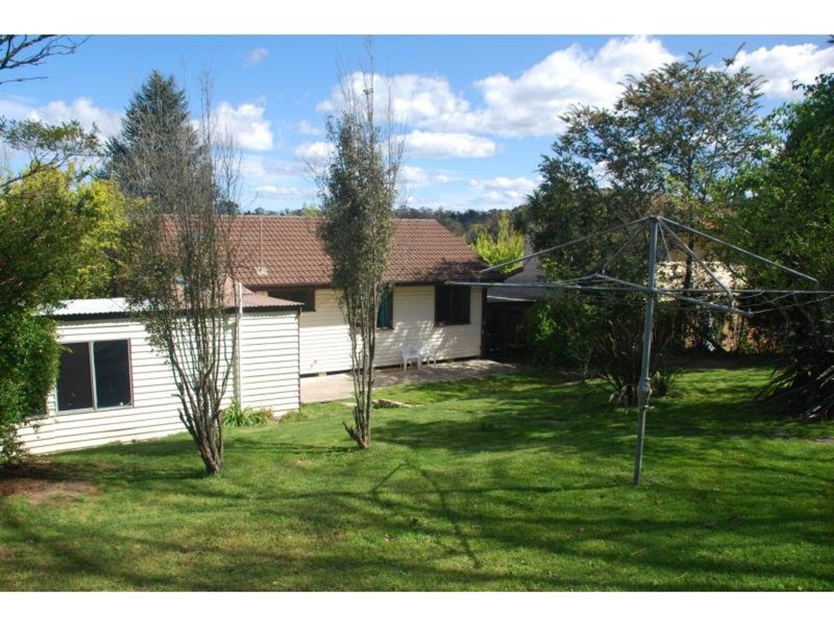 31 Cook Road, Wentworth Falls - Thumbnail 4