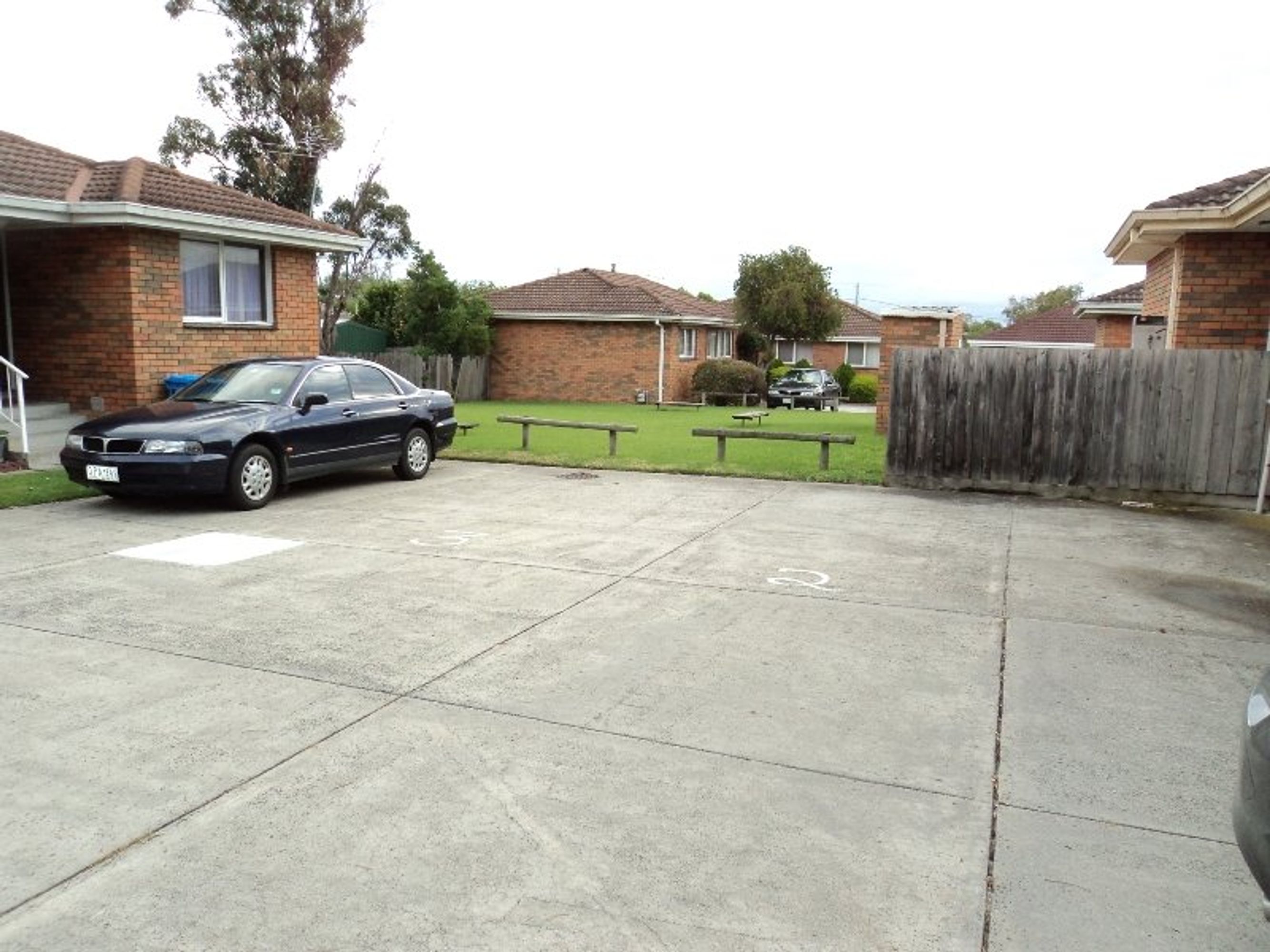 3/12 Bournemouth Avenue, Springvale - Thumbnail 2
