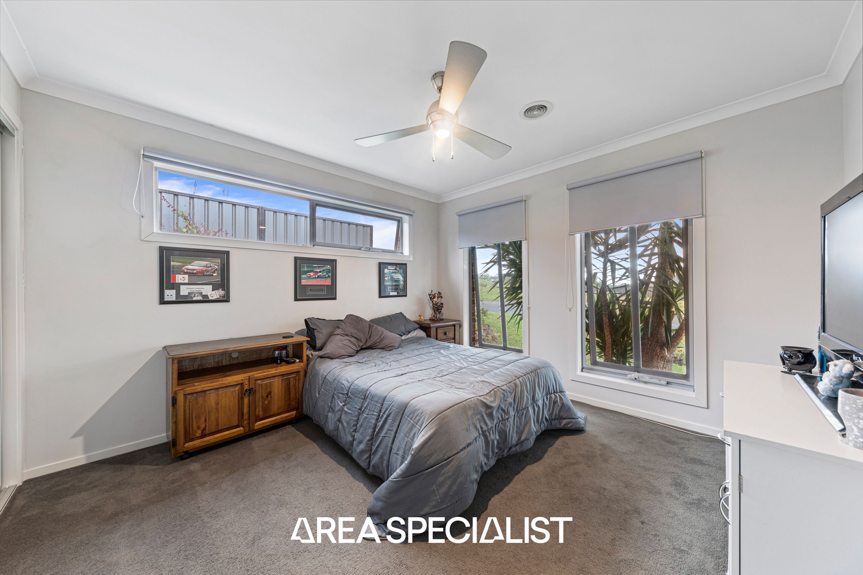 15 Half Moon Crescent, Pakenham - Thumbnail 4