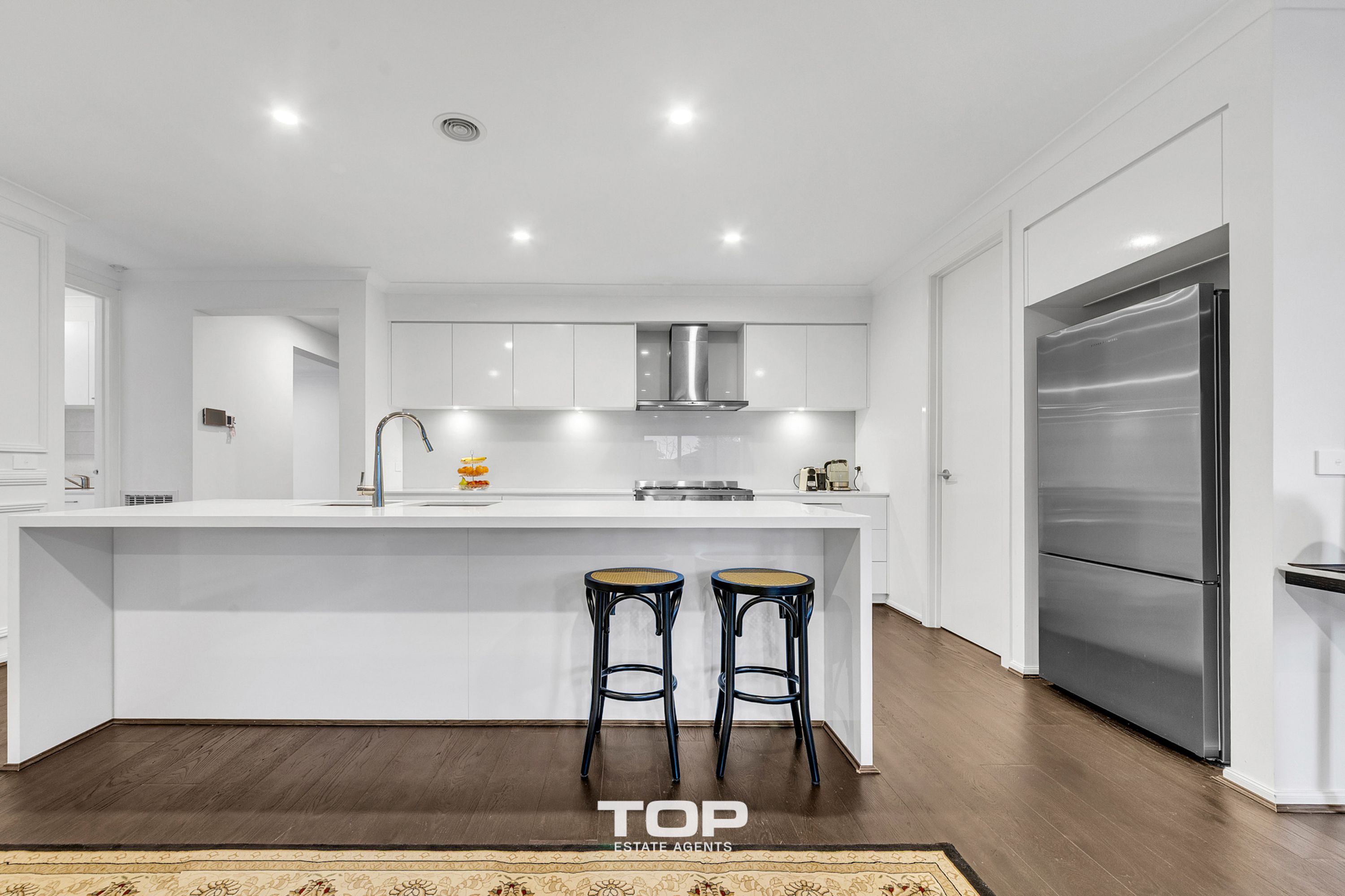 16 Dolomite Boulevard, Clyde North - Thumbnail 8