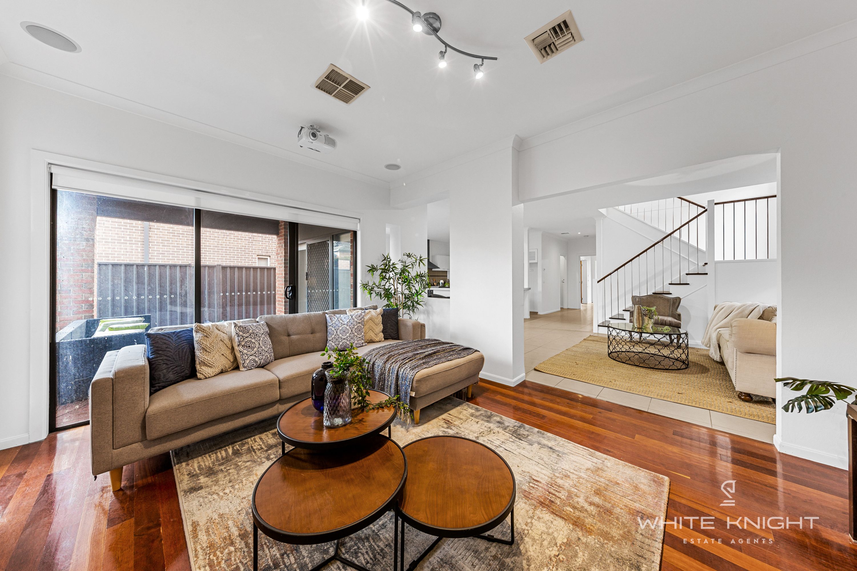 8 Errindura Place, Caroline Springs VIC 3023, Caroline Springs - Thumbnail 5