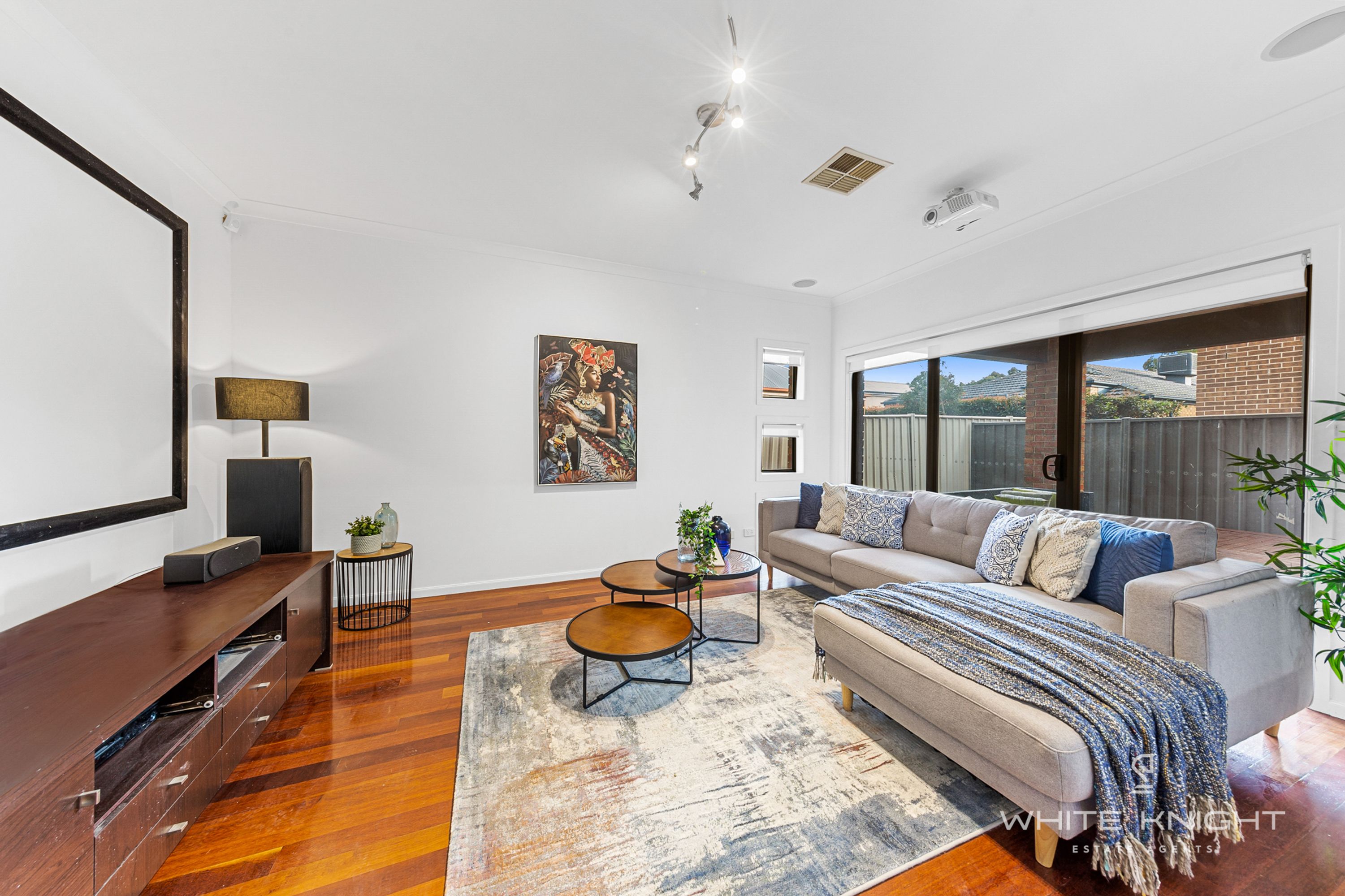 8 Errindura Place, Caroline Springs VIC 3023, Caroline Springs - Thumbnail 6