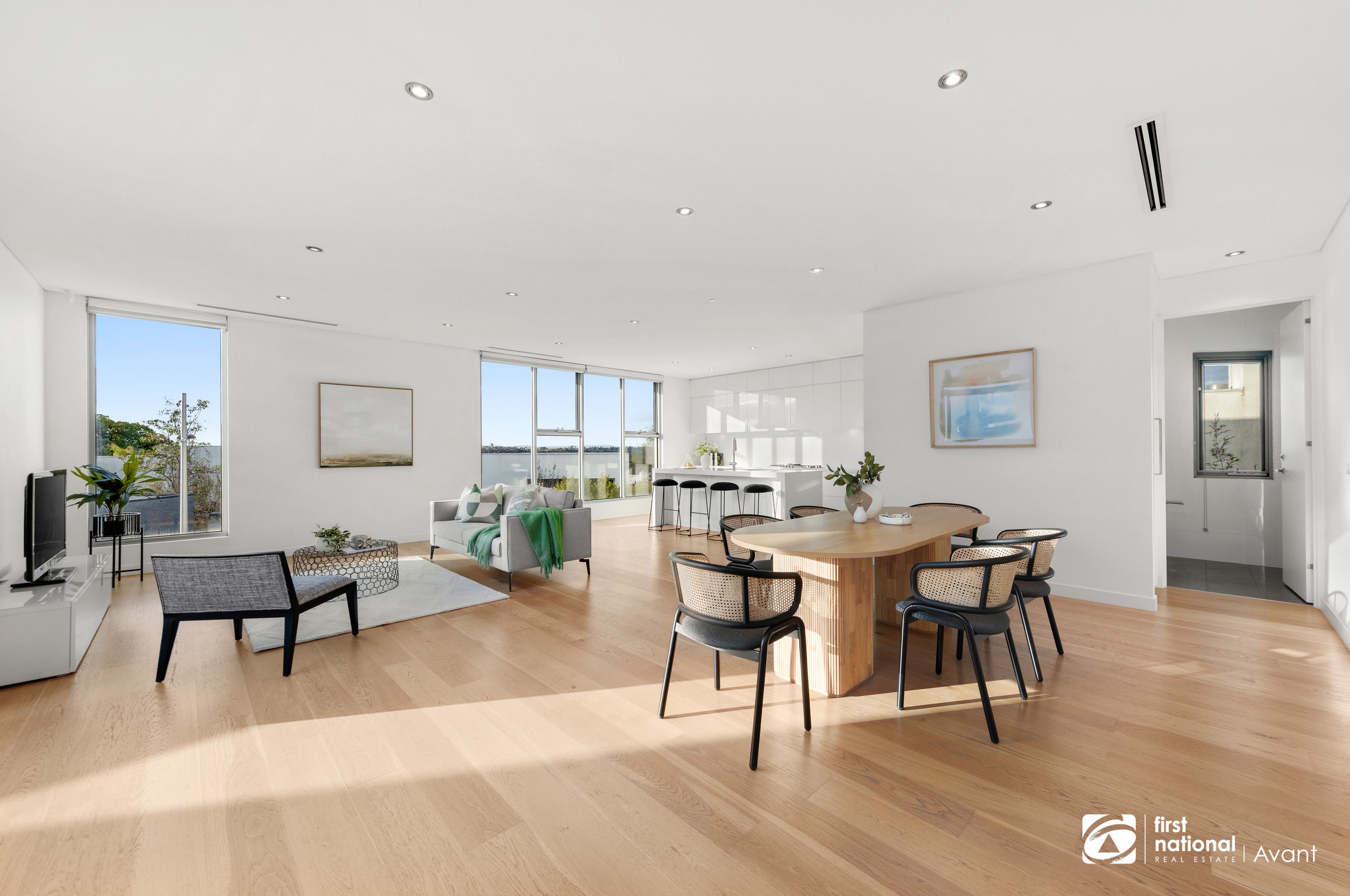6 Guest Close, Kew - Thumbnail 3