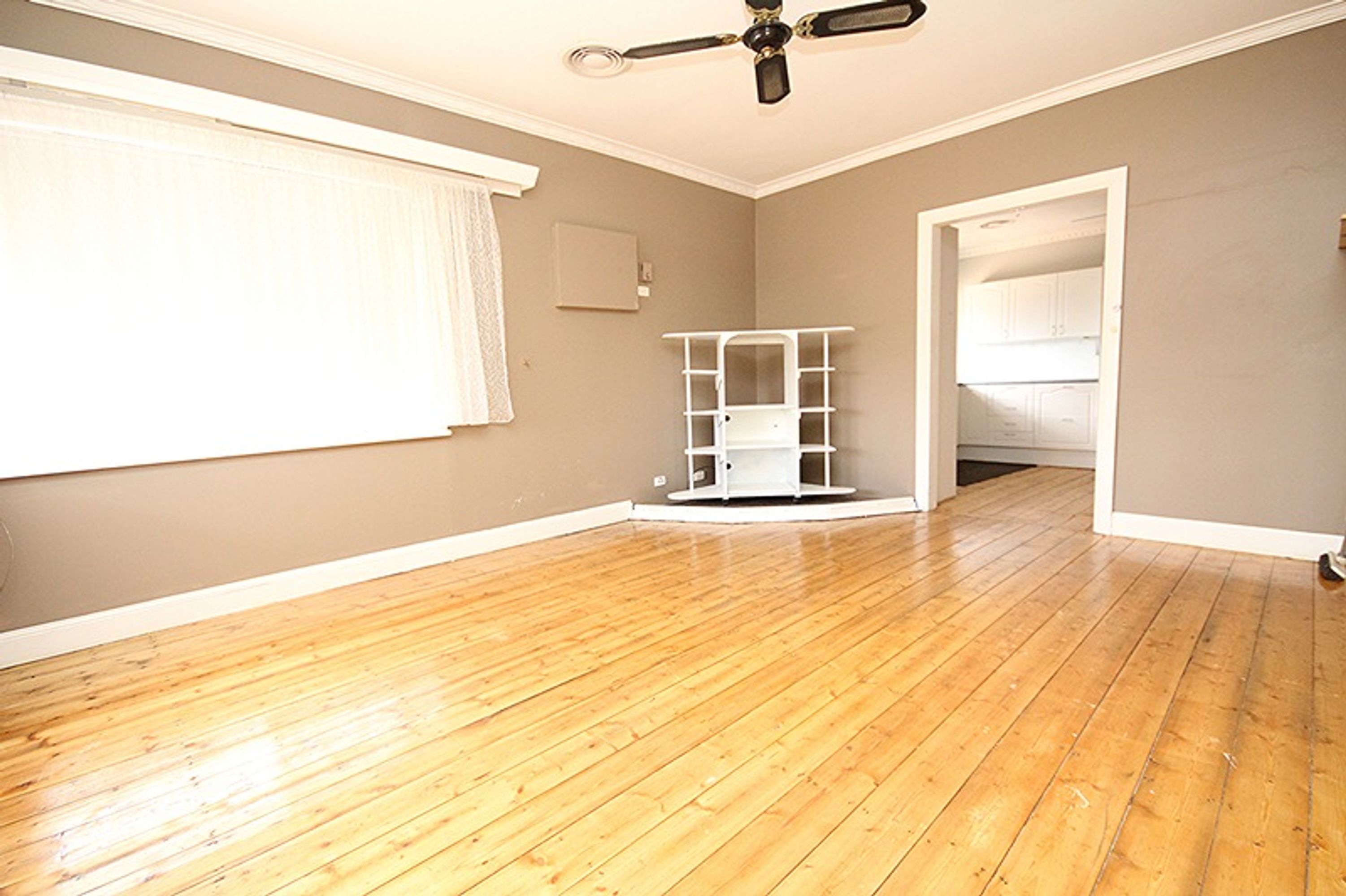 34 Queen Street, Nhill VIC 3418, Nhill - Thumbnail 4