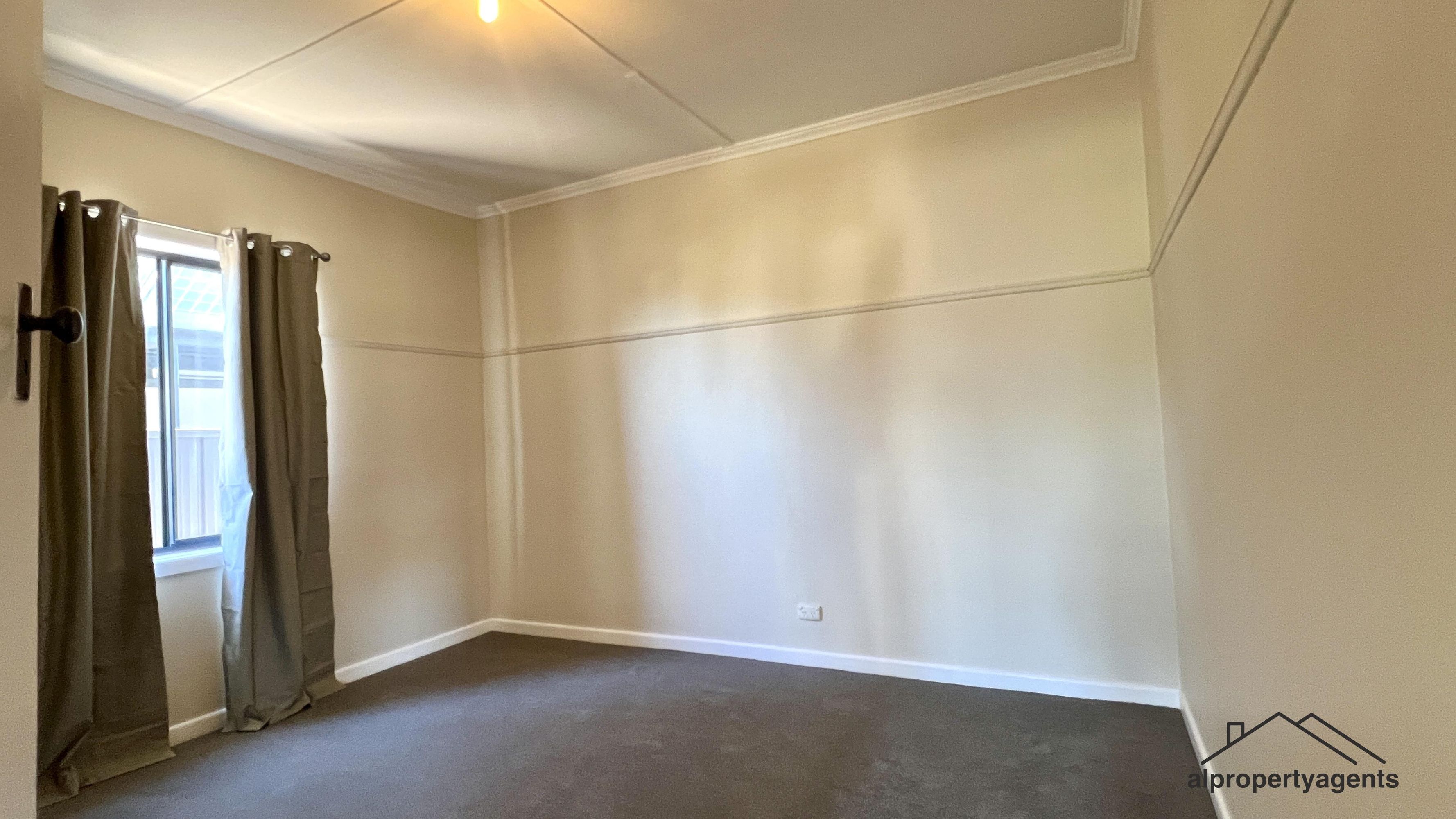 8 Queen Street, Horsham VIC 3400, Horsham - Thumbnail 4