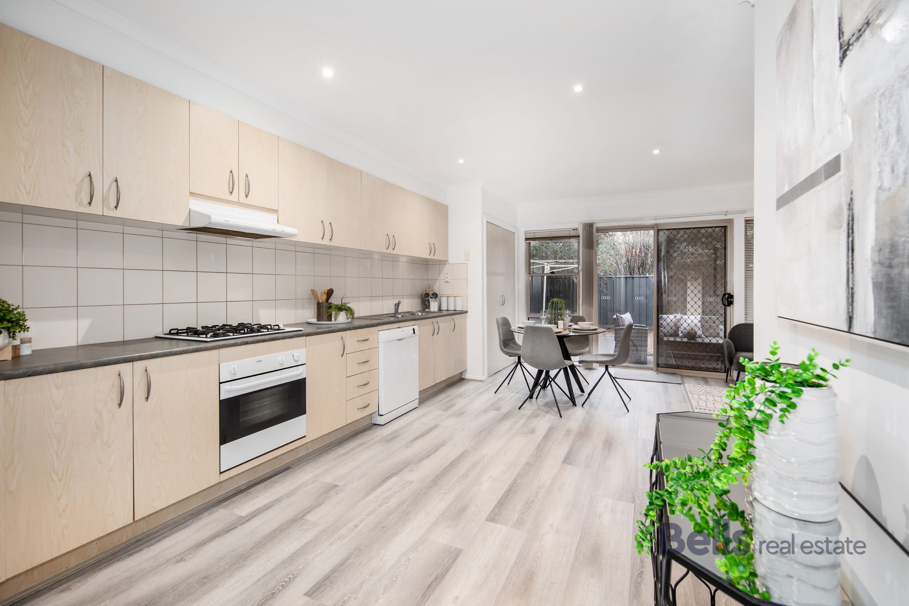 36 Odonnell Drive, Caroline Springs - Thumbnail 3