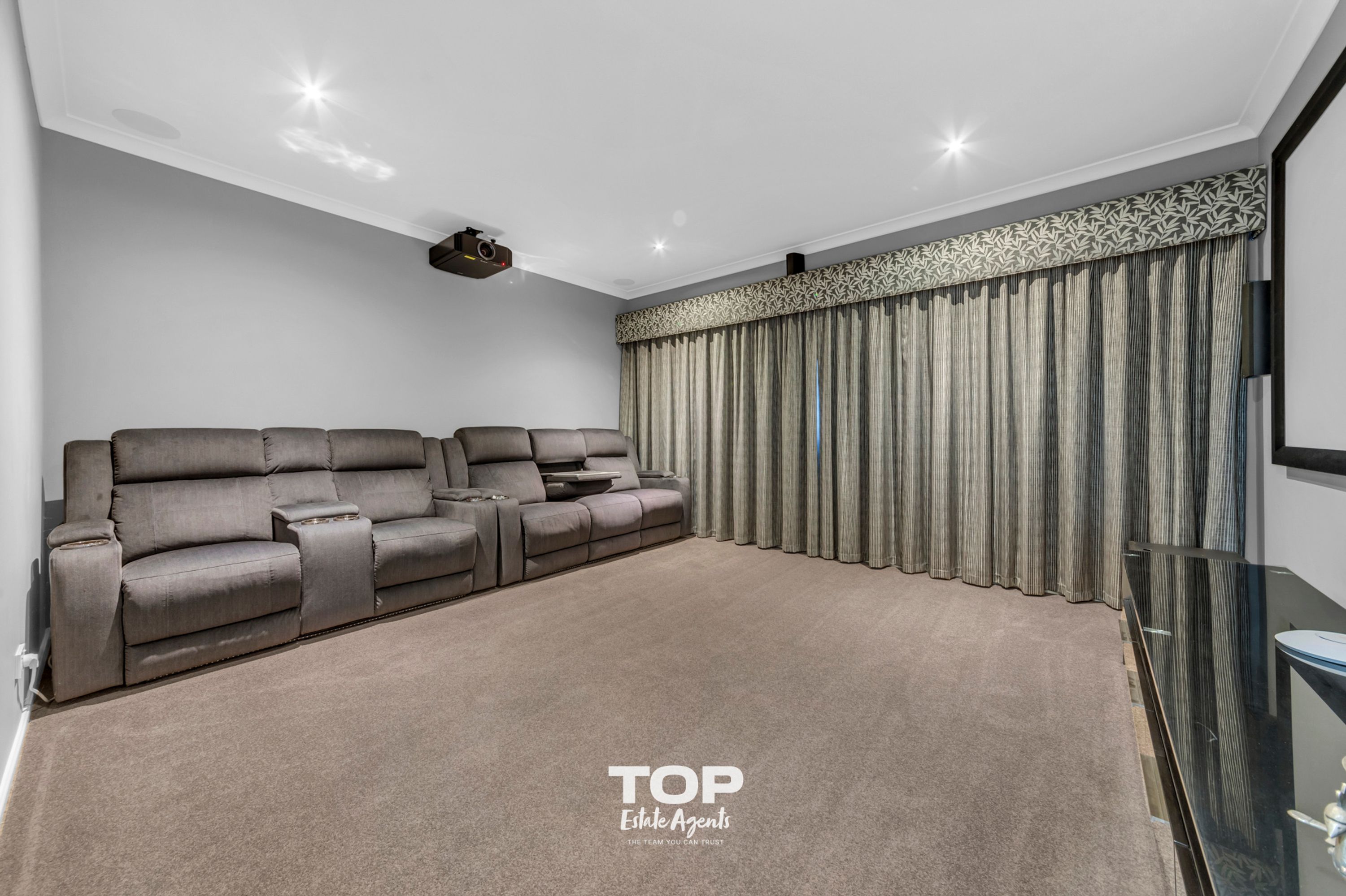 5 Alcoota Close, Cranbourne North - Thumbnail 6