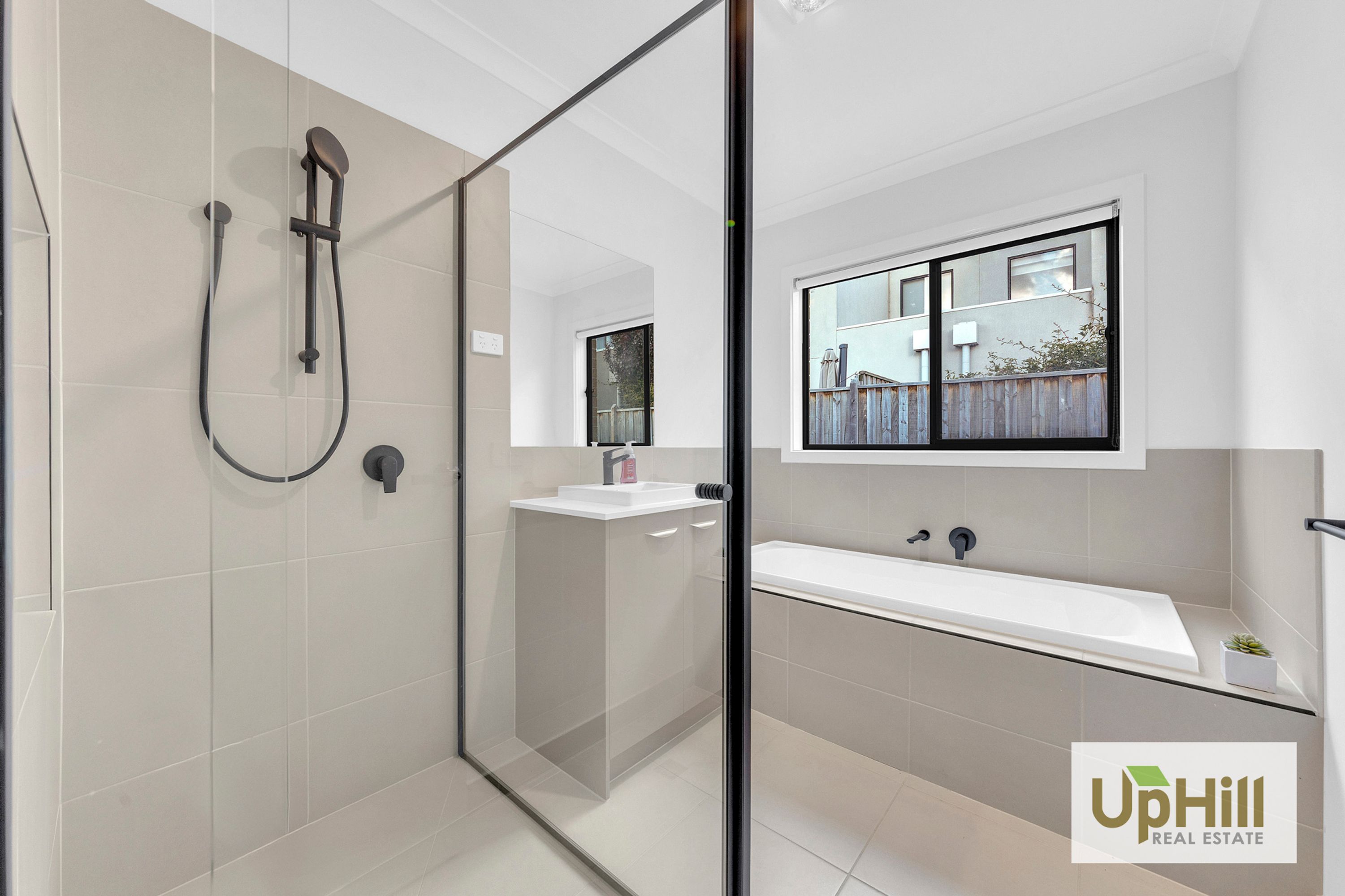 25 Baseline Way, Clyde - Thumbnail 7